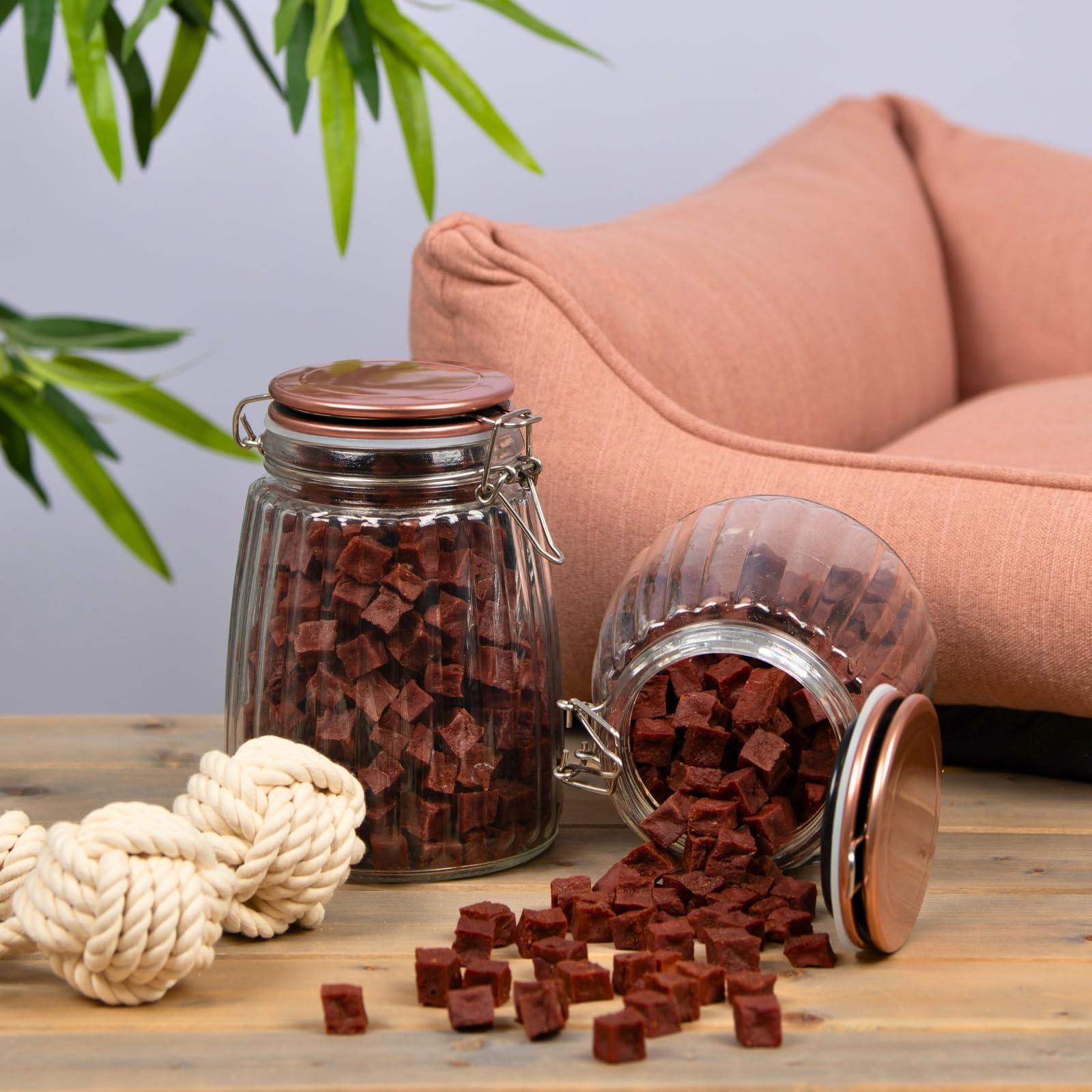 Lyra Pet® 5 kg Pferdefleischwürfel getrocknet - Kausnack für Hunde