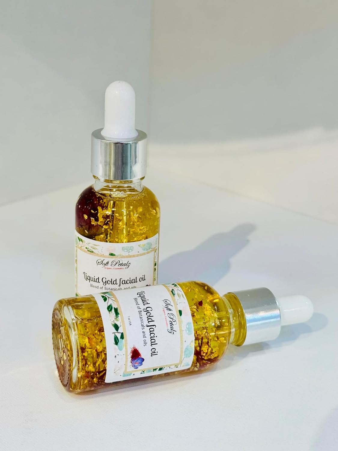 Soft Petalz Liquid Gold Facial Oil - Image 4