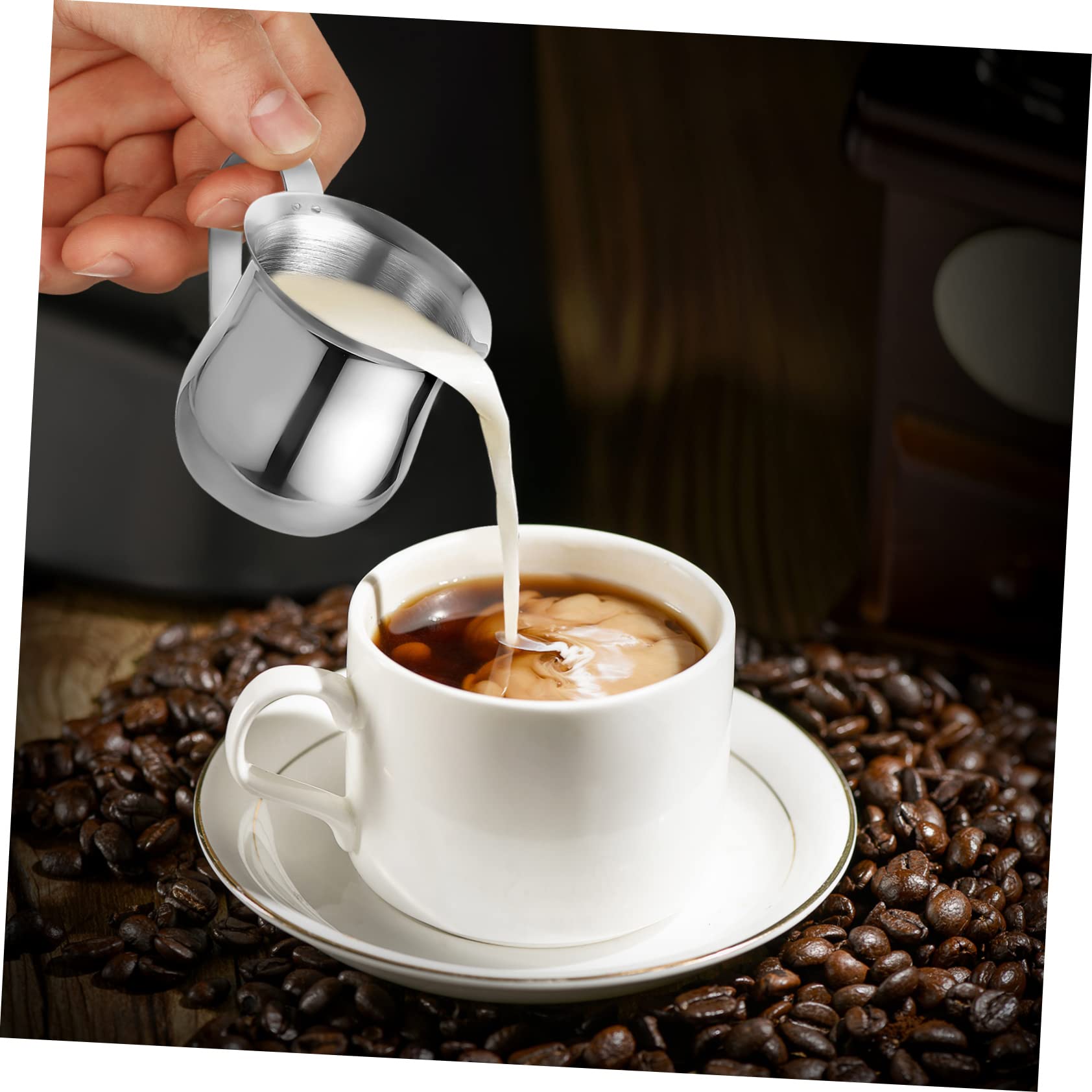 Housoutil 12 Piezas Jarritas de Leche Inoxidable Vertedor Profesional y Mango Ergonómico para Espresso y Cappuccino para Espumar Leche y Servir con Precisión Cafeterías y