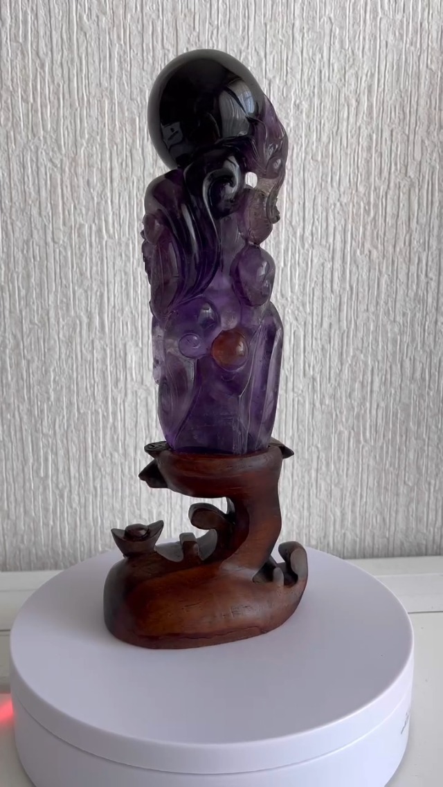 ★アメジスト手彫り昇り龍の置物★専用の壇木台座付き！ ☆アメジスト手彫り昇り龍の置物☆専用の壇木台座付き！