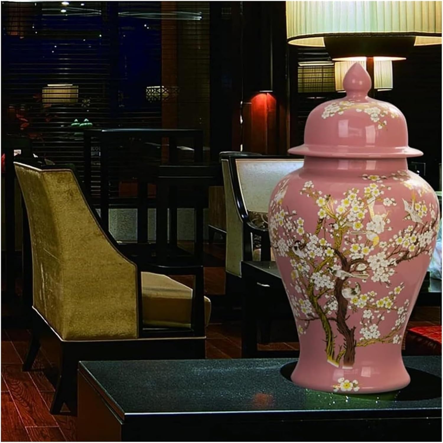 Decorative Jar Ceramic Vases Ginger Jar with Lid Antique Temple Jar Vase Flower Bird Pattern Decoration Storage Jar(19 * 37cm)