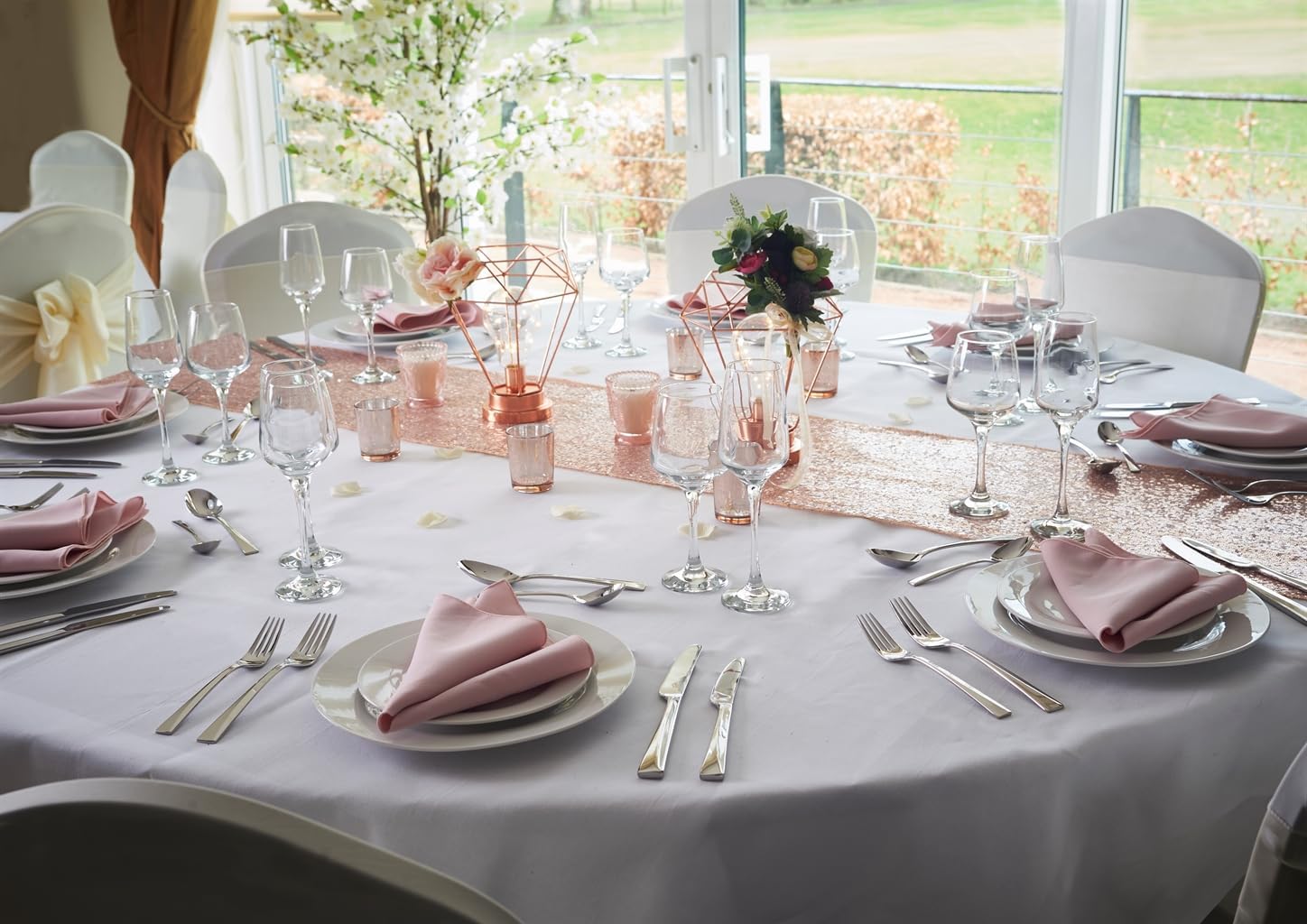 Viners Mayfair Cutlery Set-Elegant Mirror Polished Flatware Gift Box with 50 Year Guarantee-18/10 Stainless Steel, 16 Piece, Steel, Silver, 7.5x25x31.5 cm