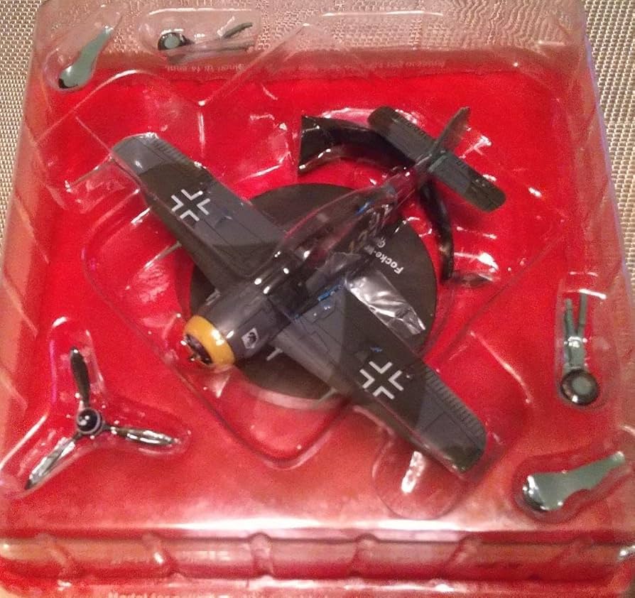 プラモデル完成機　1/48　フォッケウルフ(2) プラモデル完成機 1/48 フォッケウルフ(2) フォッケウルフ Fw