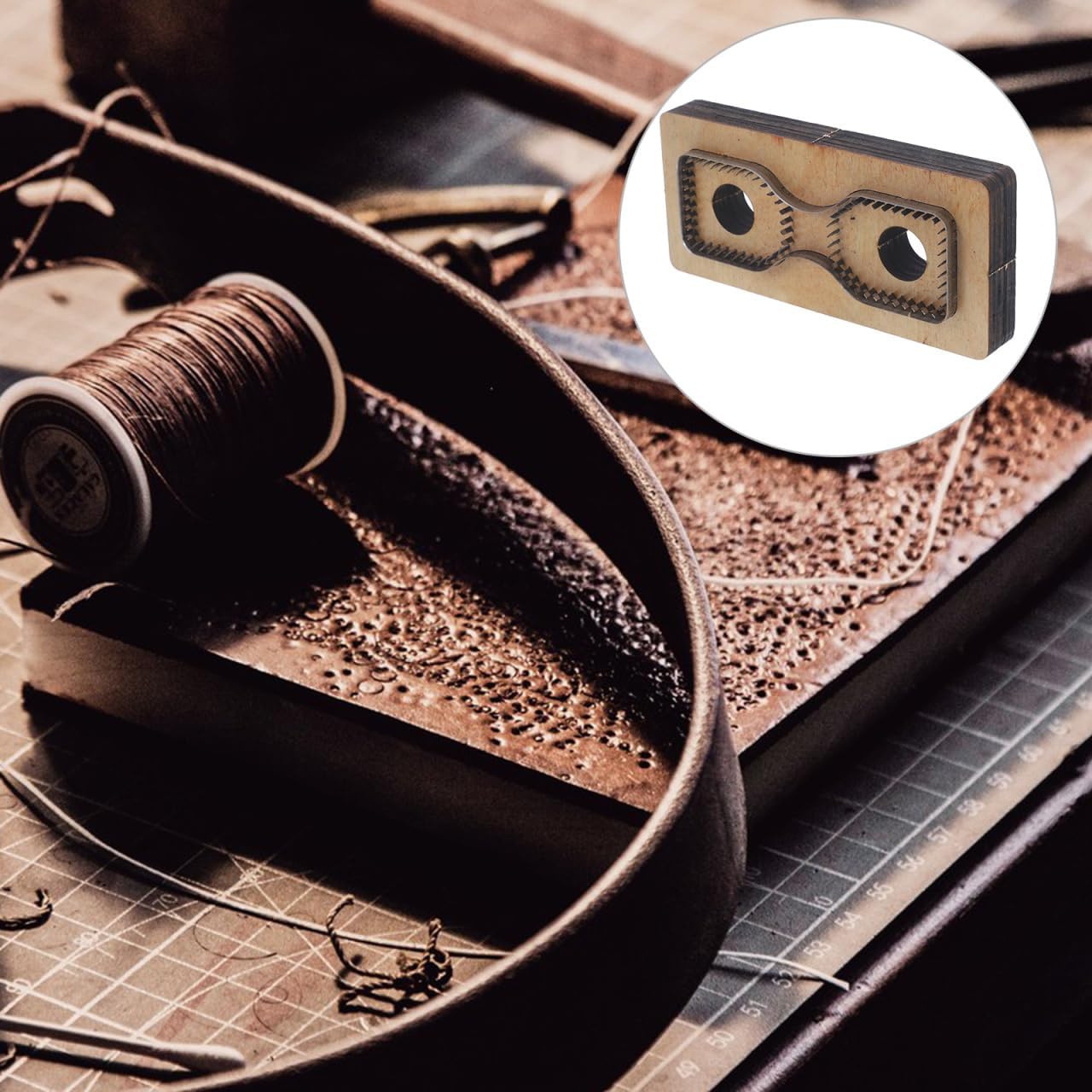 EXCEART Leather Metal Cutting Die Leather Cutting Template Mold Wooden Punching Die Strap Head for DIY Crafts Making (Pack of 2)