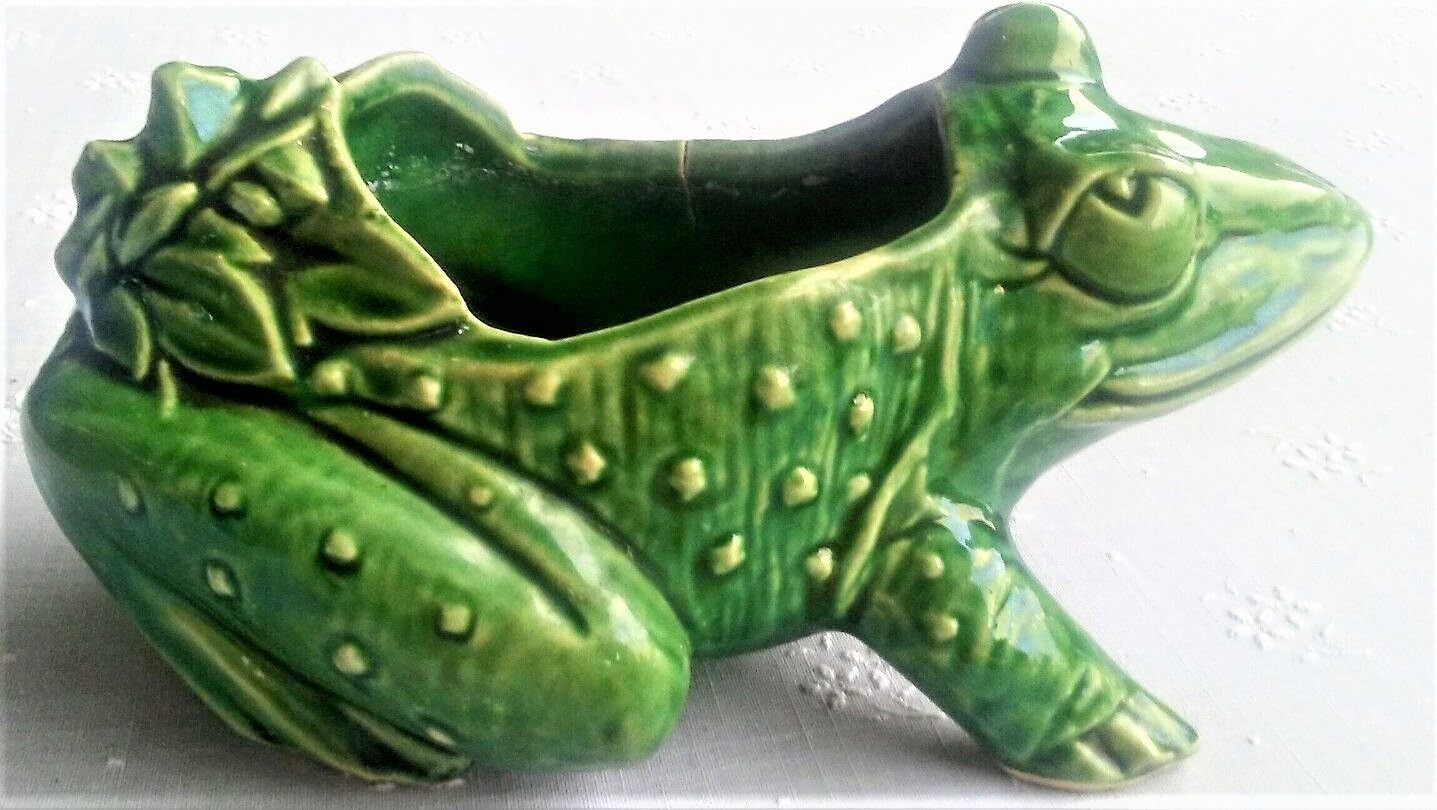 McCoy Pottery Frog Planter Home & Kitchen
