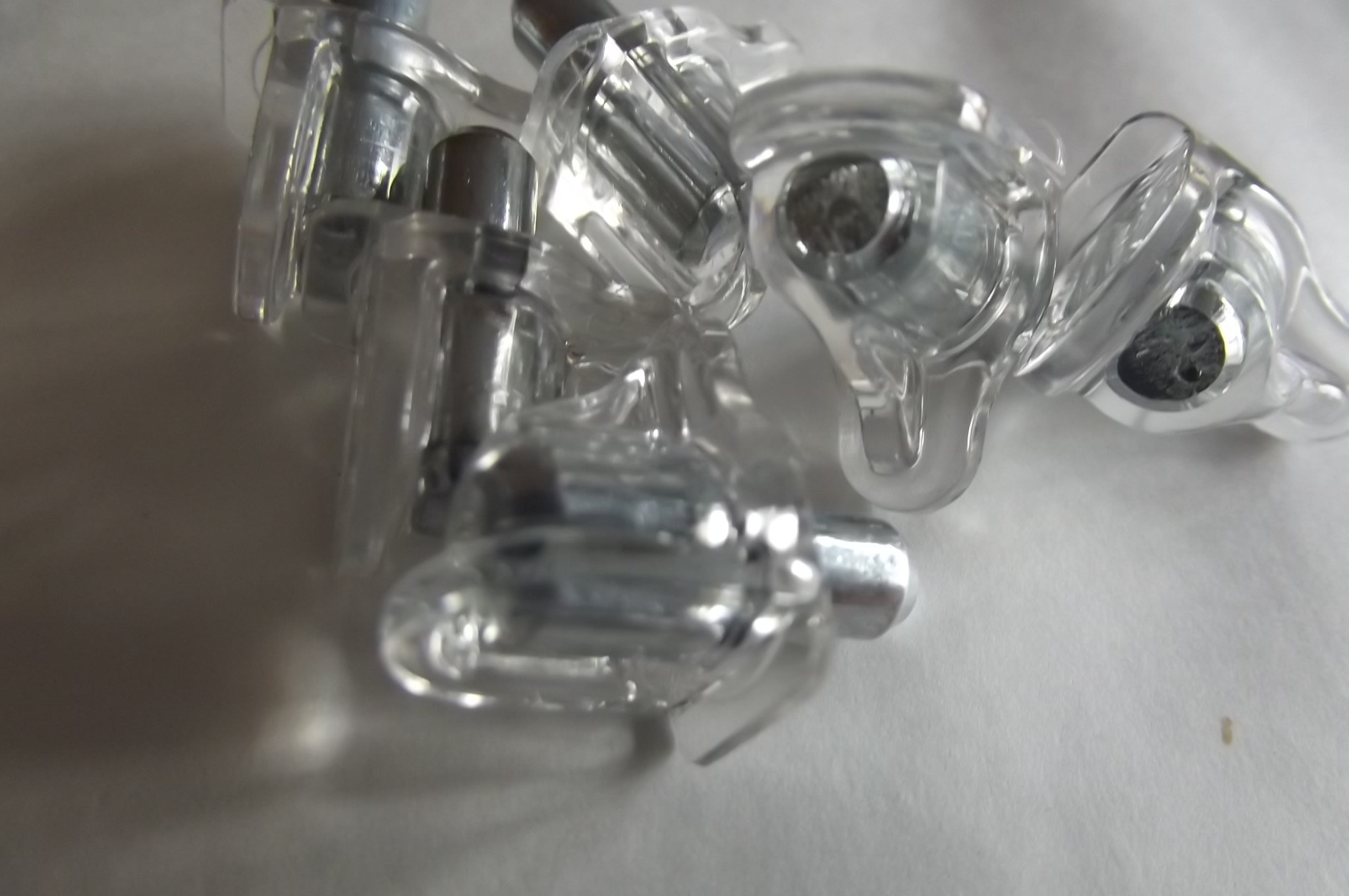 Suki Hardware Transparent 12 Clear Finish Shelf Support Stud Plug Pin Steel Pin 5Mm (Clear)