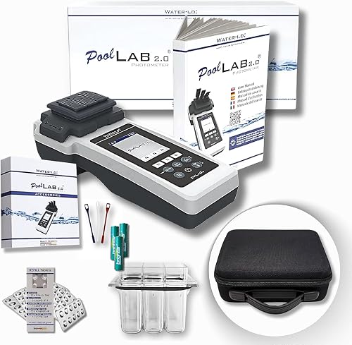 PoolLab 2.0 avec 70 pastilles de test et sac, édition spéciale pour MediMuc - 24 paramètres - App, logiciel - Mesure jusqu'à 3 paramètres dans un test + mallette de rangement vide - 9