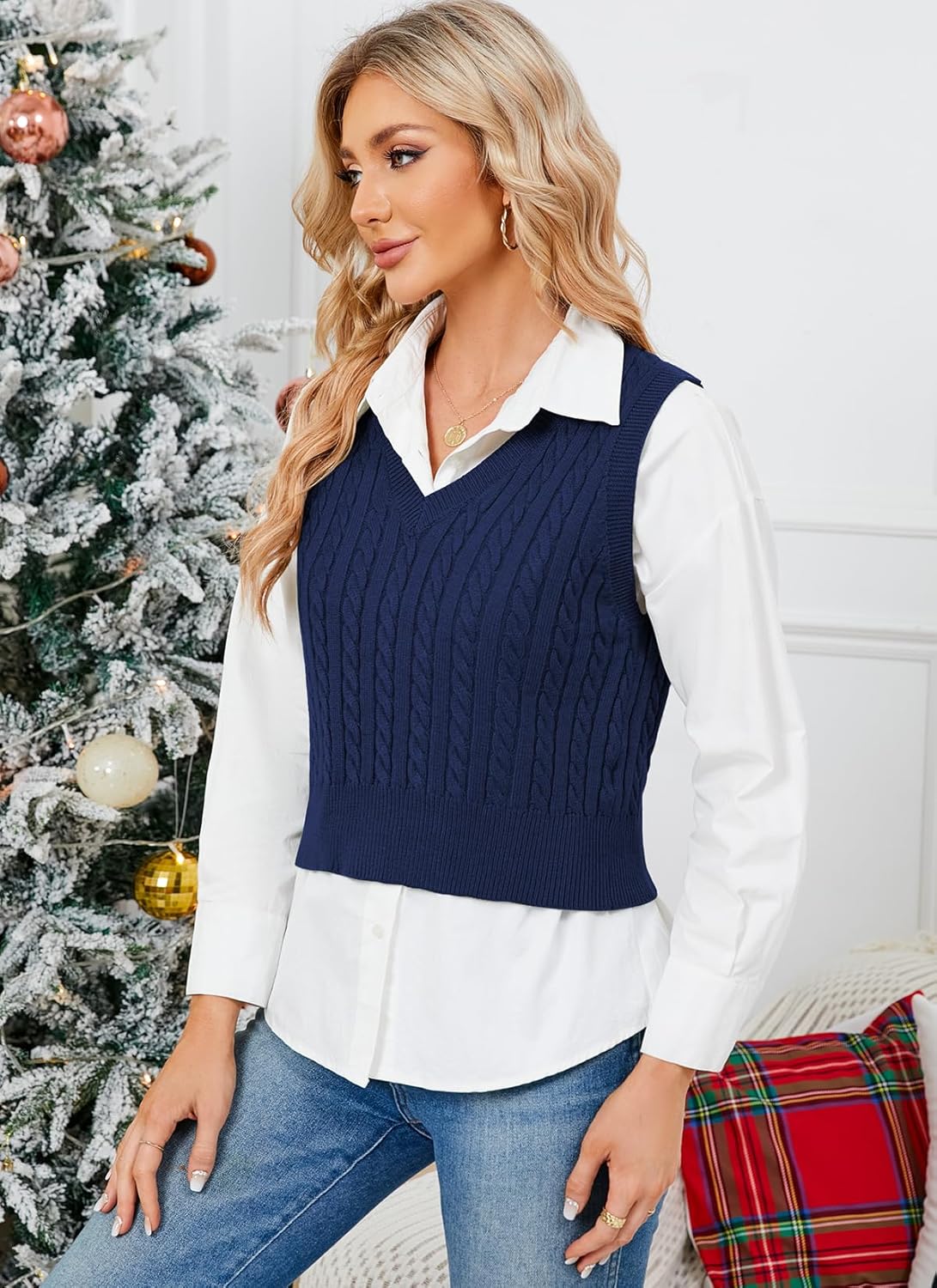 HOCOSIT Women's Knitted V-Neck Vest Argyle Plaid Preppy Style Sleeveless Pullover Crop Sweater Vest - Image 3