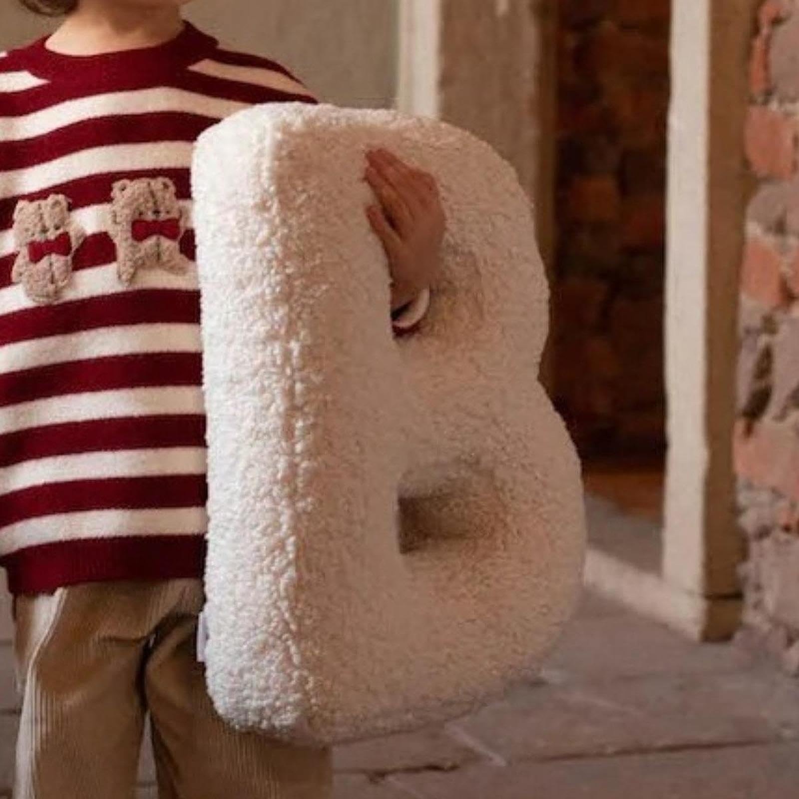 DYNWAVE Letter Hugging Cushion for Living Room Decor, C