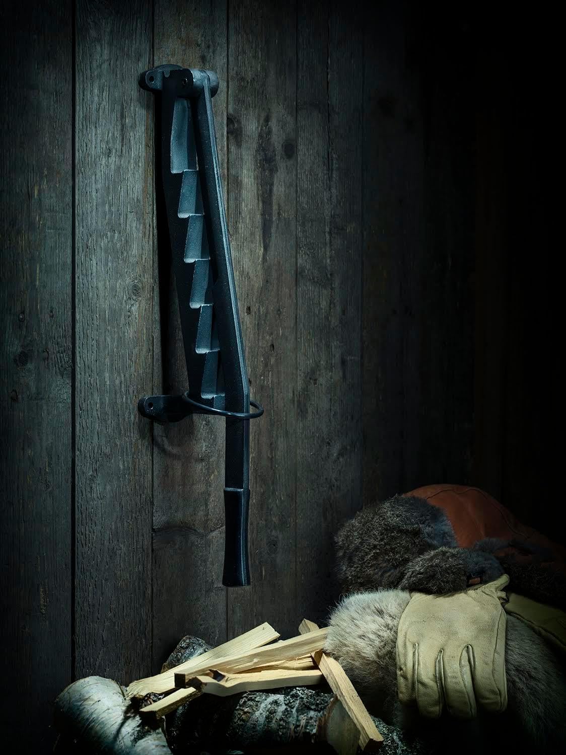Stikkan® Cast Iron Wall-Mounted Softwood Kindling Maker