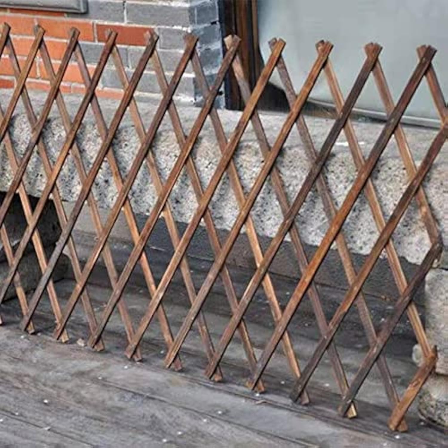 Expandable Wooden Fence - Portable, Adjustable Privacy Fence (75cm Brown)