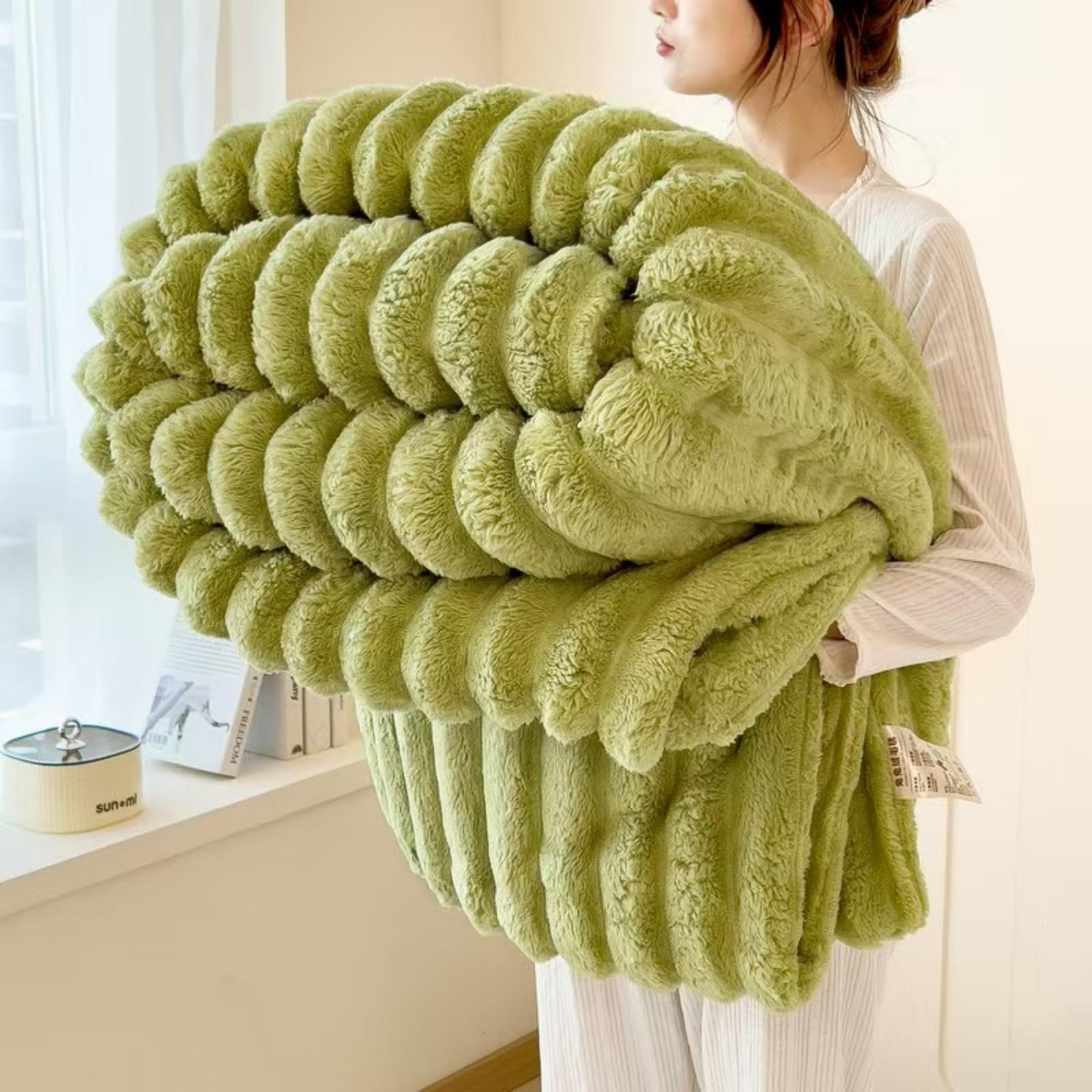 Highdi Sherpa Throw Blanket Large, Fleece Blanket for Double King Bed Size Lightweight Sofa Throw Warm Fluffy Microfiber for Travel, Camping, Couch (TW23 Green,180 * 200cm)