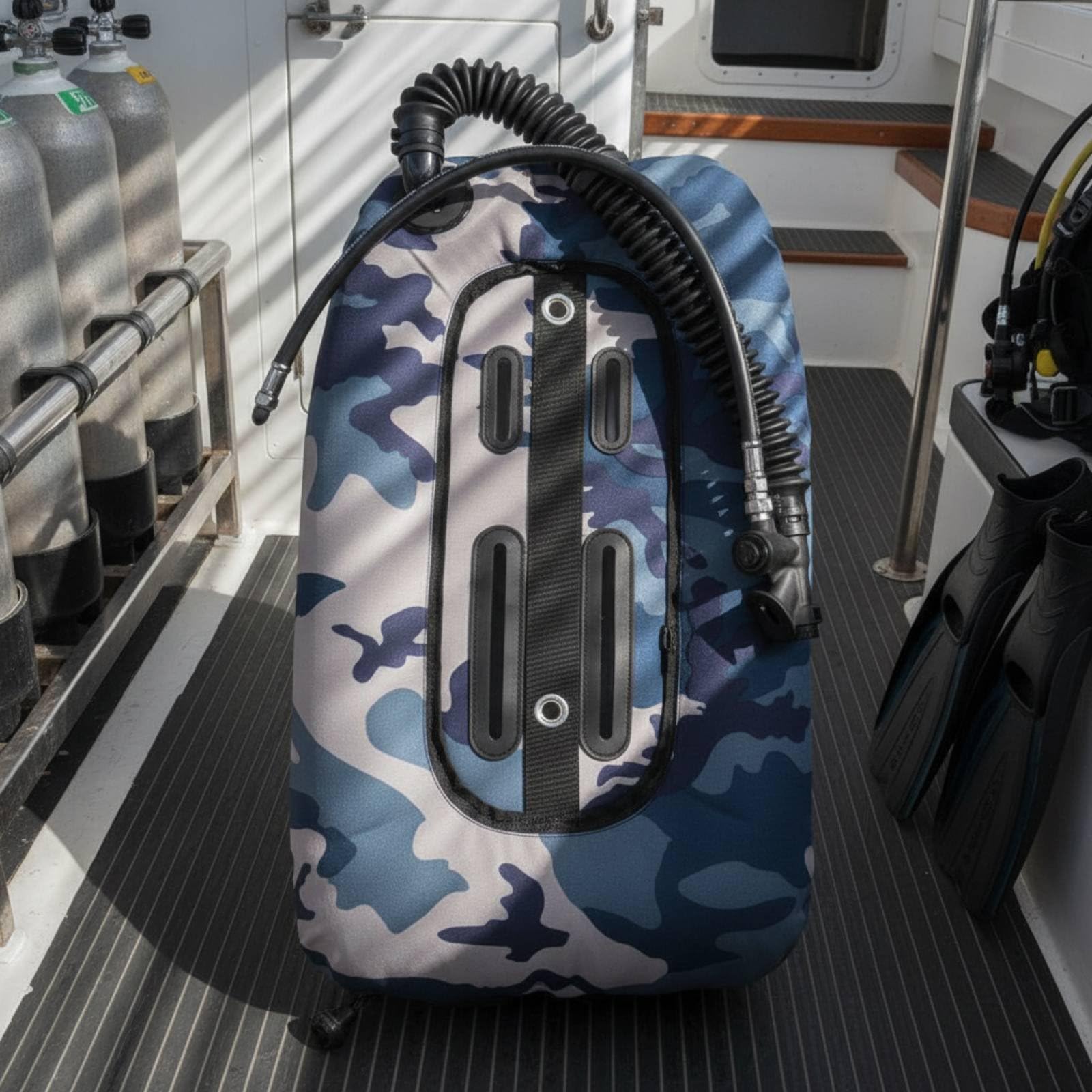 Gilet di Galleggiamento per Immersioni Donut Compensatore di Spinta Giubbotto Subacqueo a Gonfiaggio Posteriore Nylon 1050d Vescica Tpu 420d Tenuta