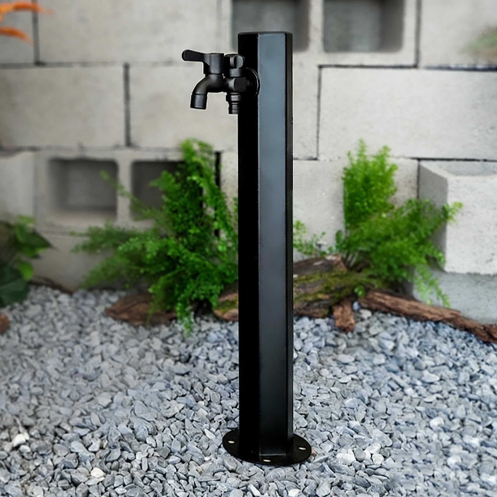 Columna de agua de jardín de diseño exclusivo en acero inoxidable con grifo