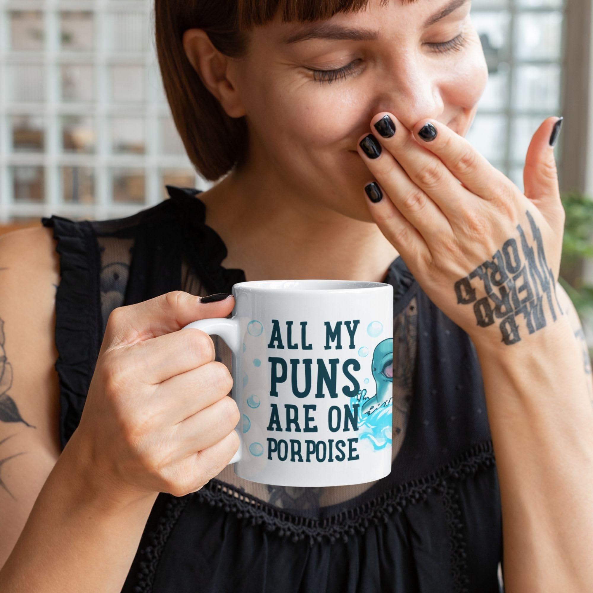 LookHUMAN Tazza In Ceramica "All My Puns Are On Porpoise" 311 Ml - Bianca