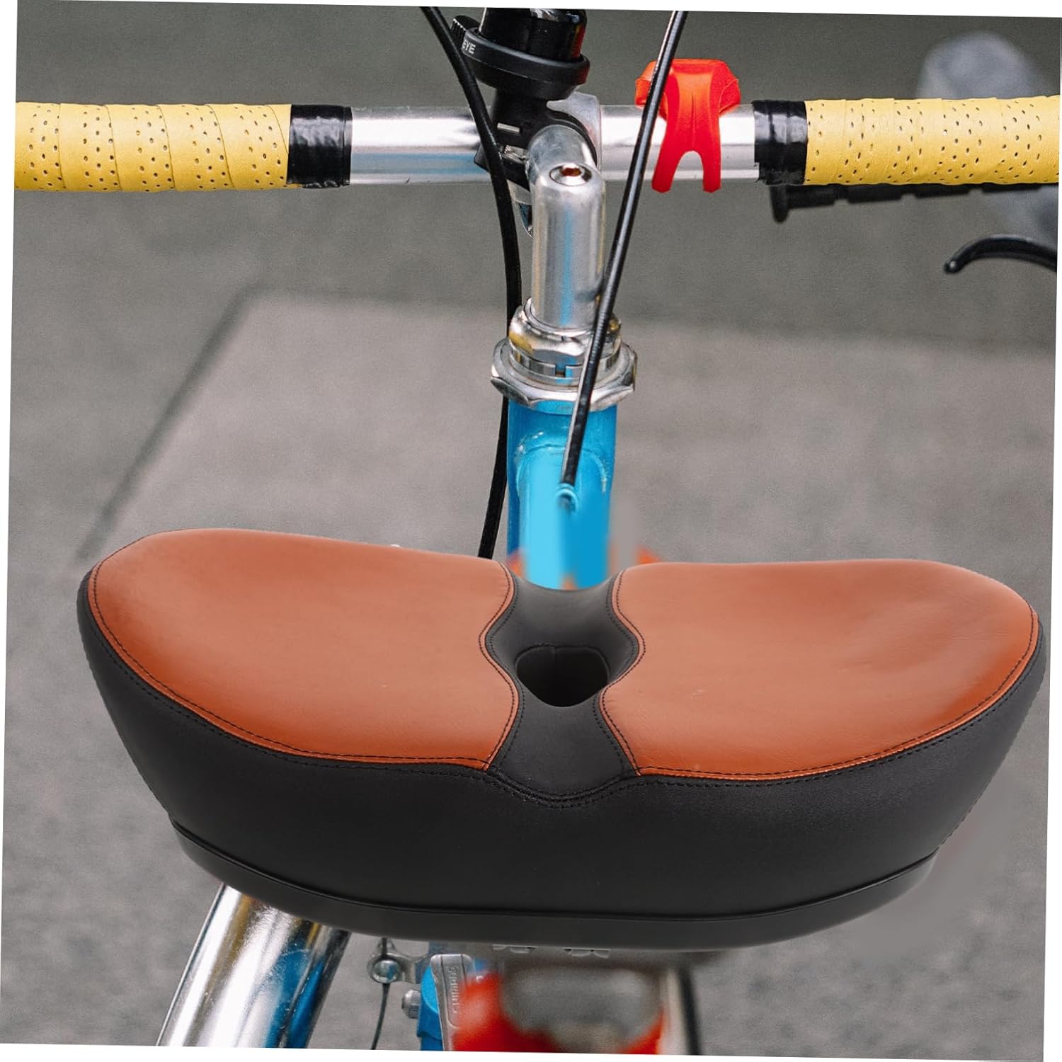 Noseless Oversized Bike Seat Cushion with Extra Padding Wide Bicycle Saddle for Men Women Ergonomic Shock Absorbing and Antislip Bike Seat Cover for Comfortable Long Rides