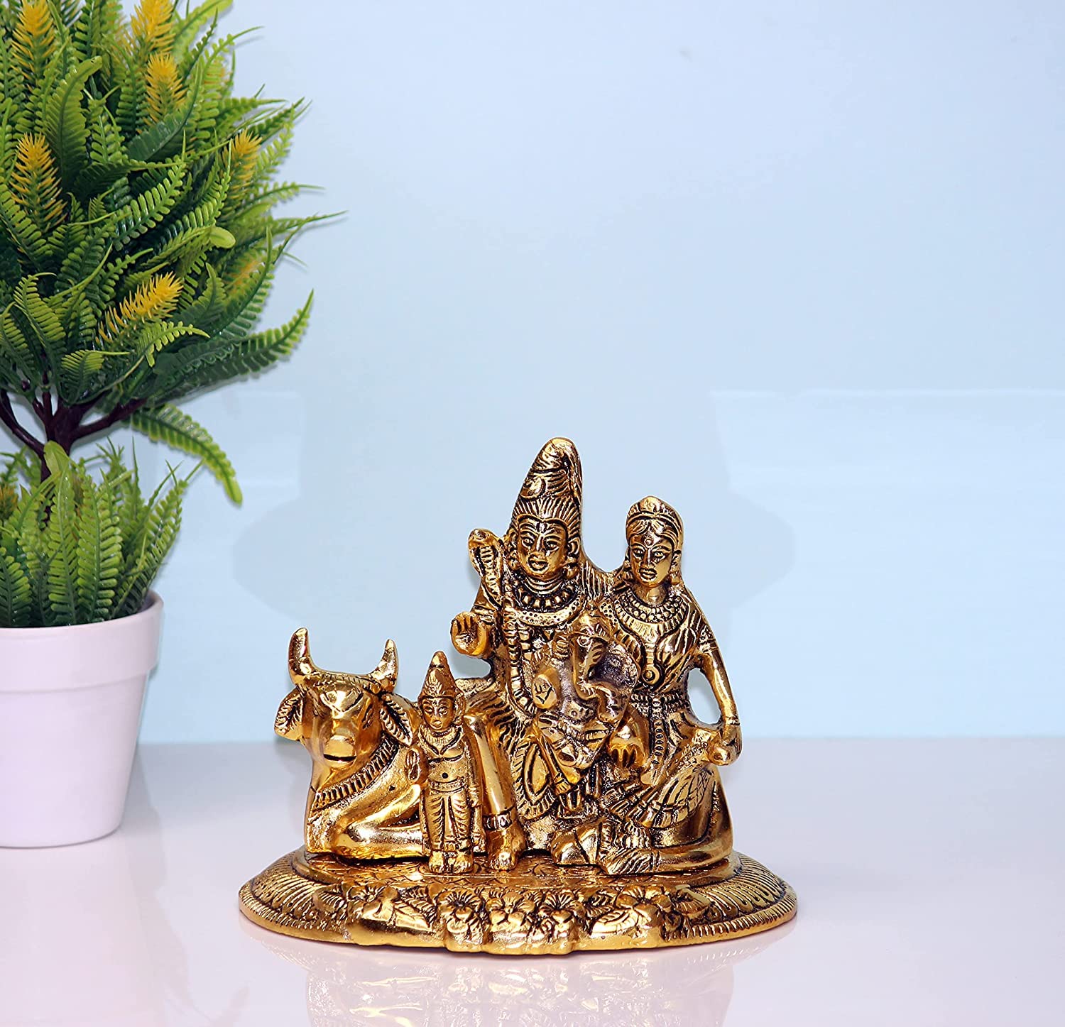 Metal Shiva Ganesha Parvati -Shiv Parivar Idol- Statue Decorative Showpiece for Pooja/Shiv Parivar for Home Decor (Medium, Golden)