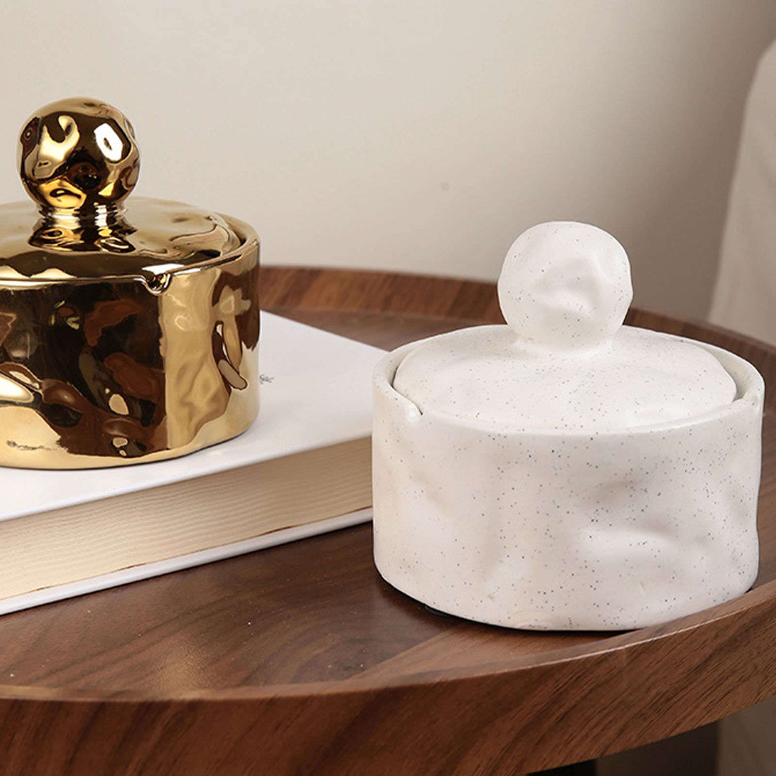 Cendrier Béton Couvercle Cendrier Béton Avec Couvercle LdawyDE - Anti-odeur Et Coupe-vent - 11x10cm - Intérieur/Extérieur Cendrier Design Extérieur Cendrier Béton Couvercle Cendrier Béton Avec Couvercle LdawyDE - Anti-odeur Et Coupe-vent - 11x10cm - Intérieur/Extérieur Cendrier Design Extérieur