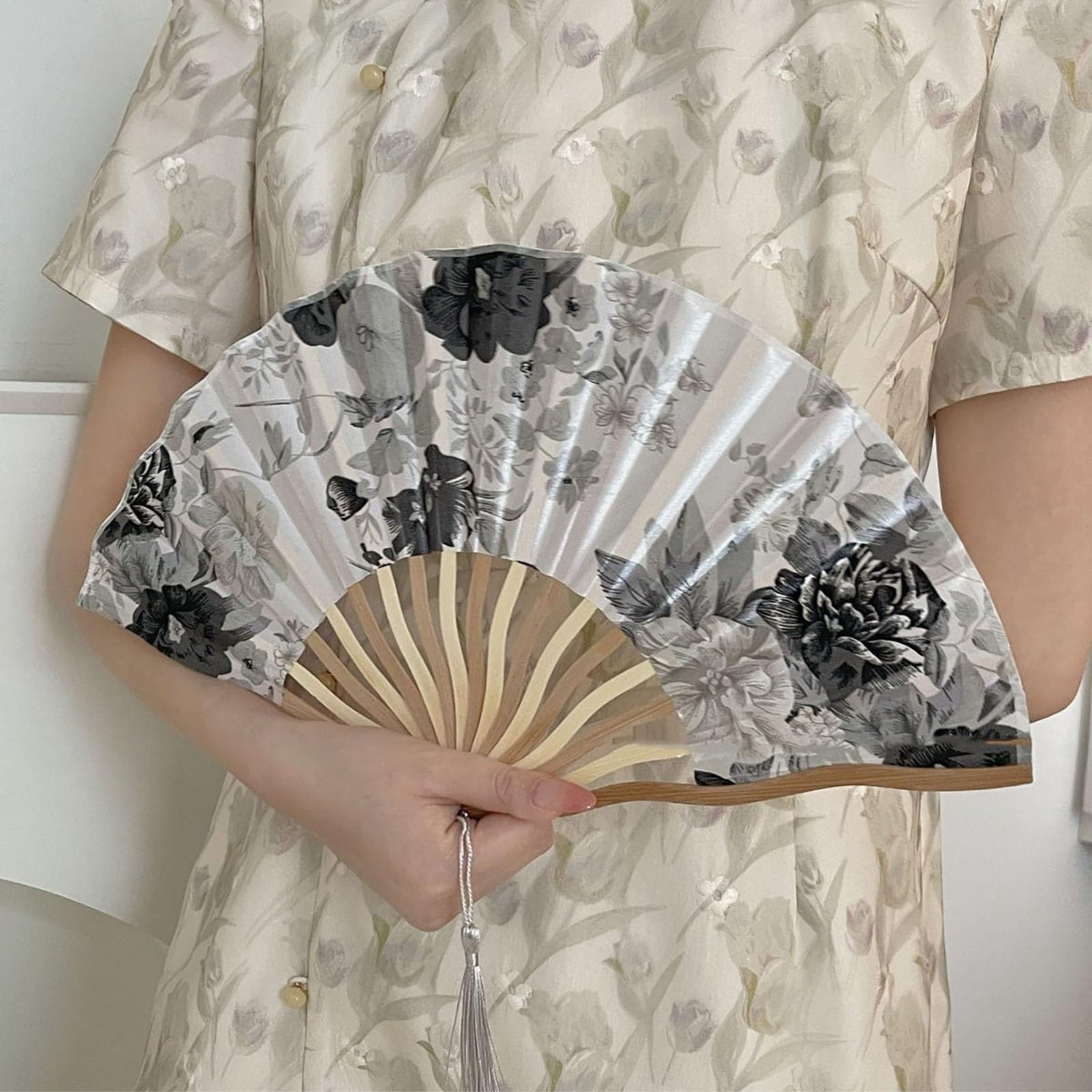 SXTYYH Hand Fans for Women Foldable, Chinese Style Ink Folding Fan Classical Retro Summer, Party Wedding Gifts, Folding Handheld Fan(C)