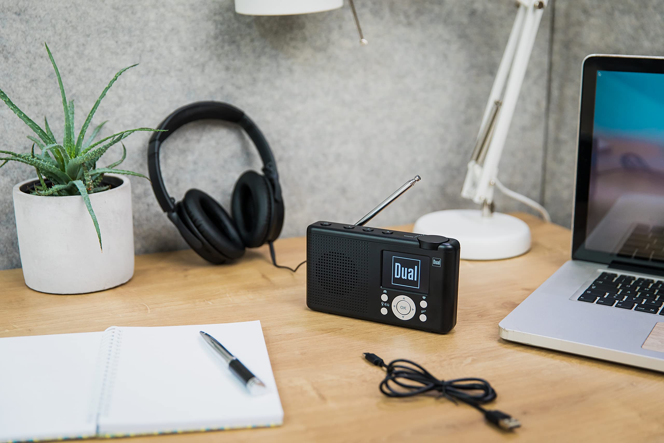 Dual 76524 MCR 200 Radio de Table Internet, Dab+, Dab, Radio Internet FM, Dab+, FM, USB, Bluetooth Noir