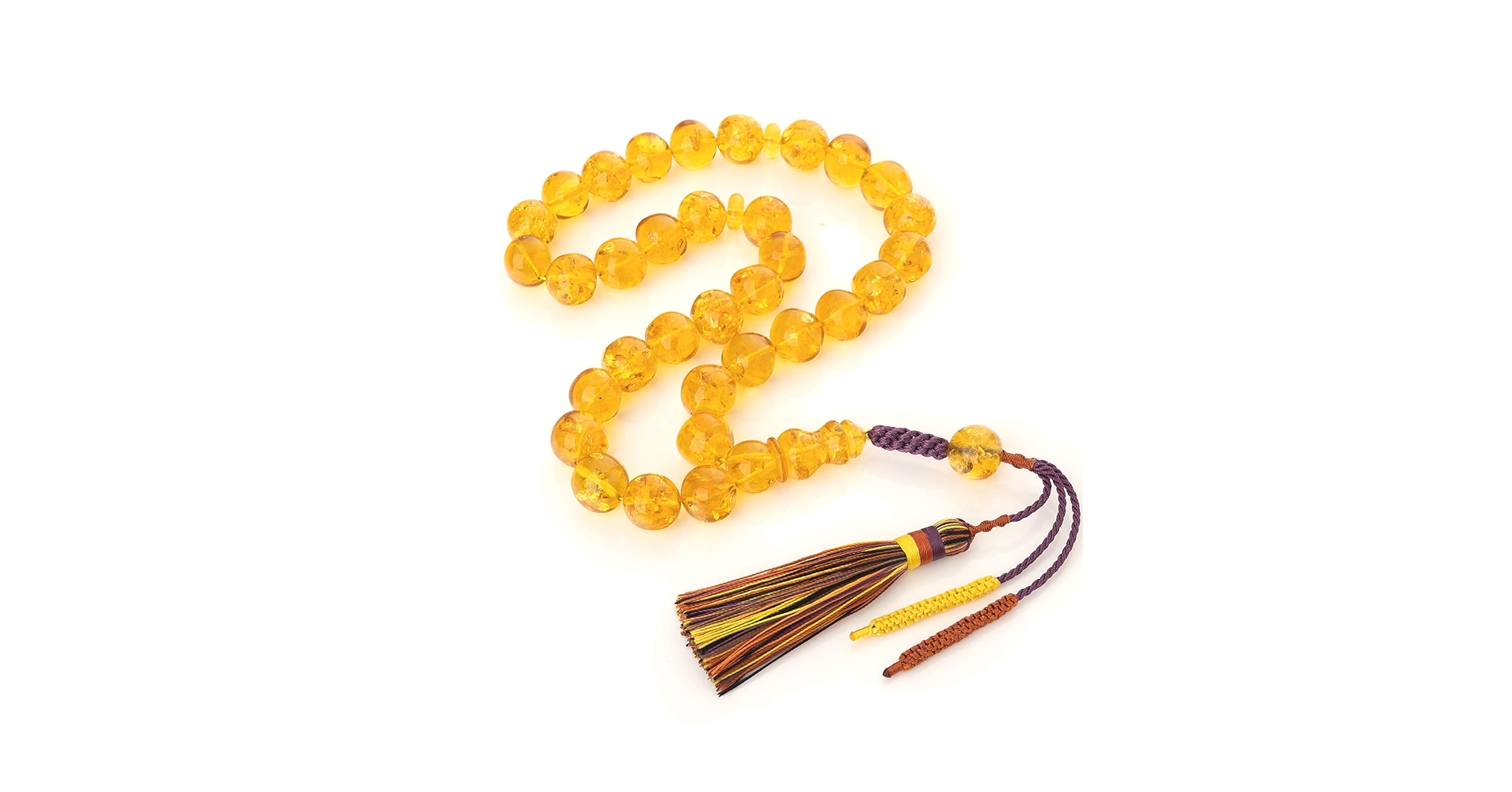 Koylagi ostida kokrak uchlari tik turgan qizlarning fotosuratlari