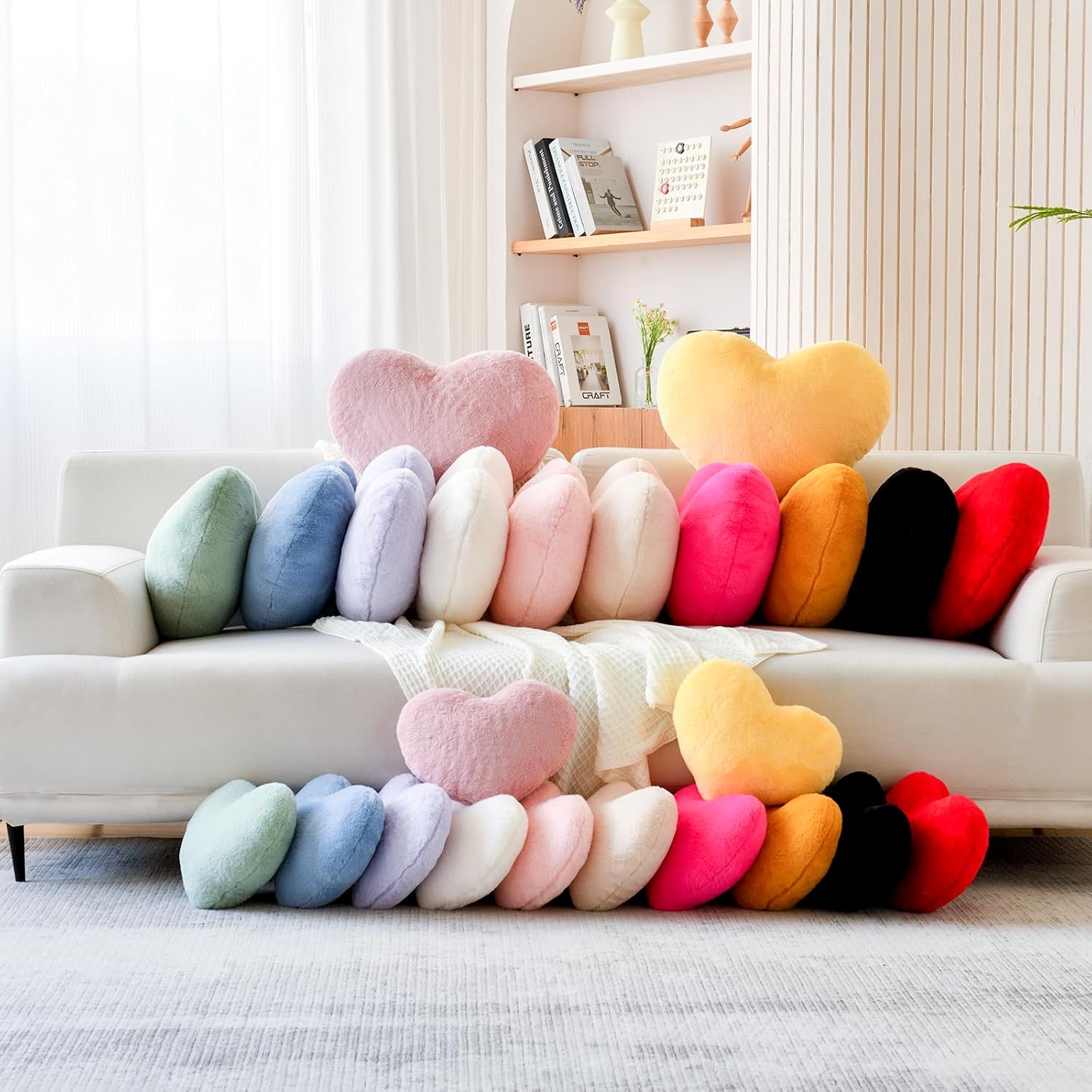 XVTRU Pink Heart Pillows, Cute Heart Decorative Pillow, Heart Shaped Throw Pillows for Bed, Faux Rabbit Fur Plush Hoom Decor Pillow Cushion for Chair Sofa Living Room (Large-19.6"x15.7")