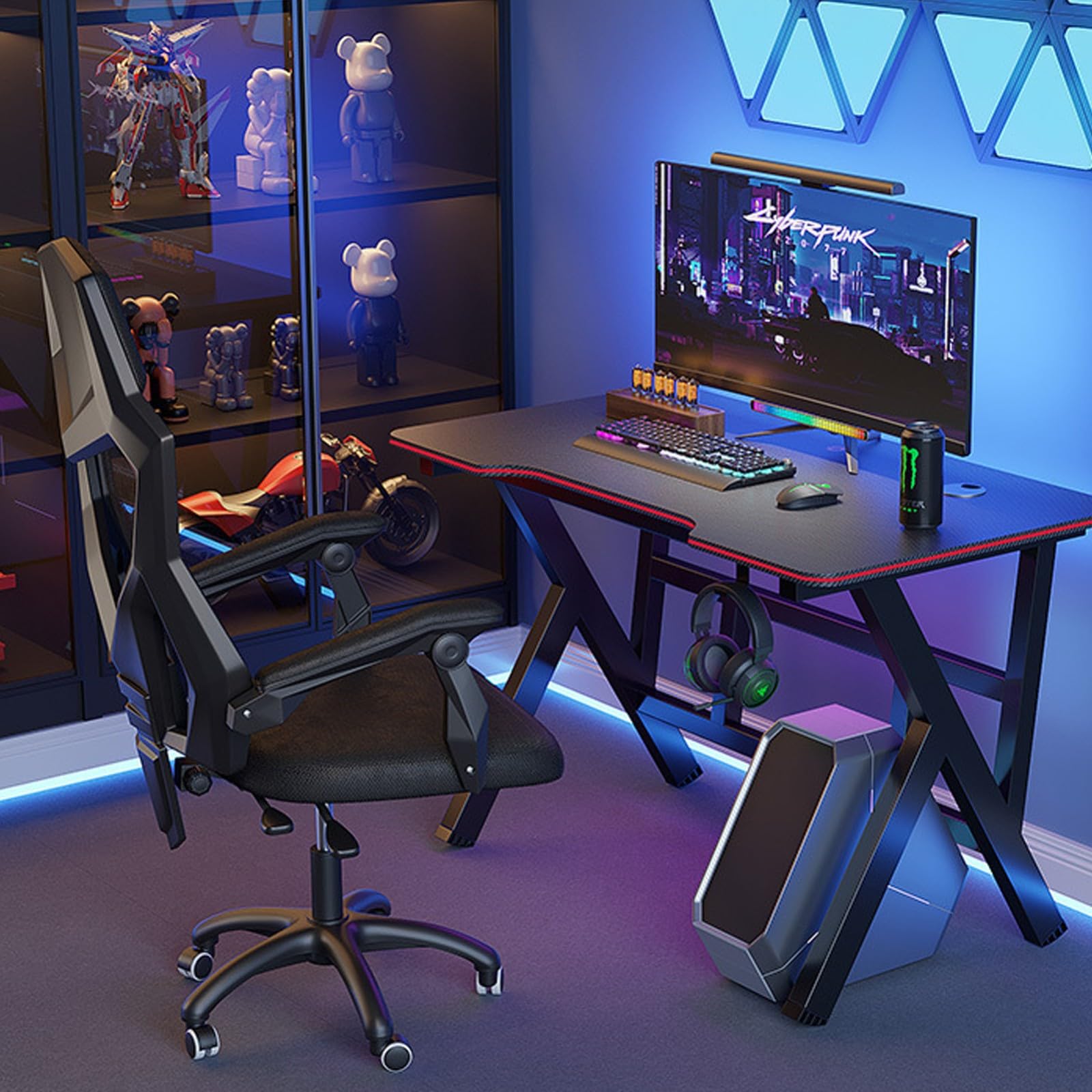 Bureau de jeu compact 80 cm pour résoudre le manque de place avec plateau carbone ergonomique