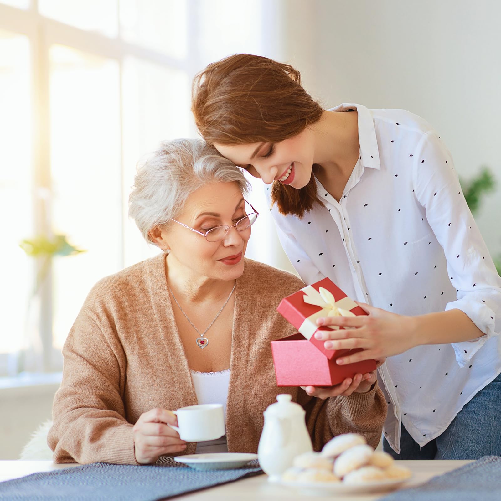 Tusuzik Collana Donna Collana Infinito 925 Argento Sterling Regolabile Collana con Bianco/Rosso 5A Cubic Zirconia，Regali di Gioielli per Mamma Moglie Fidanzata con Confezione Regalo