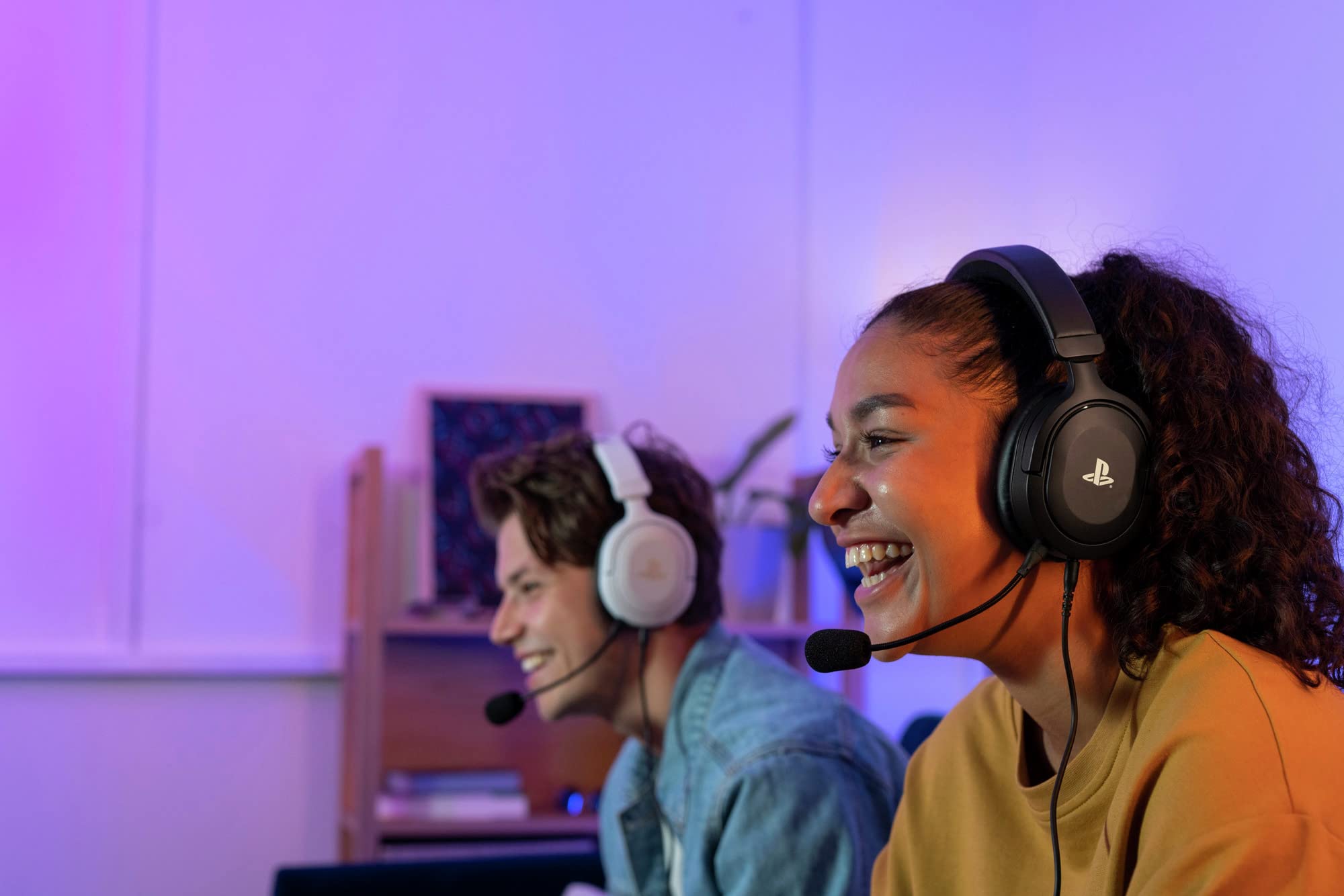 Trust Gaming GXT 498 Forta [oficjalnie licencjonowany na PlayStation 5] Zrównoważony zestaw słuchawkowy do gier PS5/PS4, kabel 1,2 m, sterowniki 50 mm, odłączany mikrofon, przewodowe słuchawki nauszne