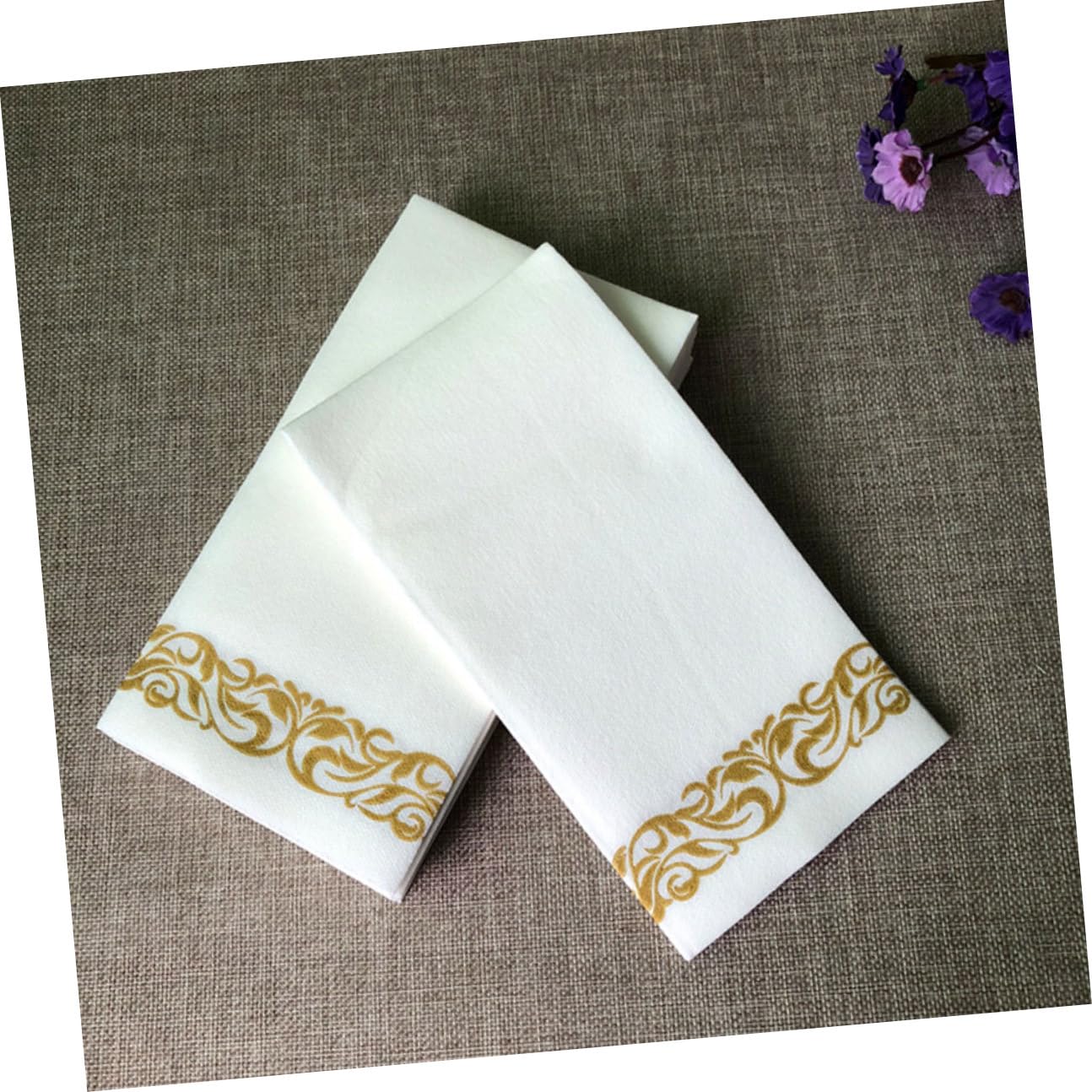 50 Stück Goldene Papier servietten mit Blumenmuster Einweg tischservietten für Hochzeit Party Festliche Stilvolle Dekoration für Empfang und Feier