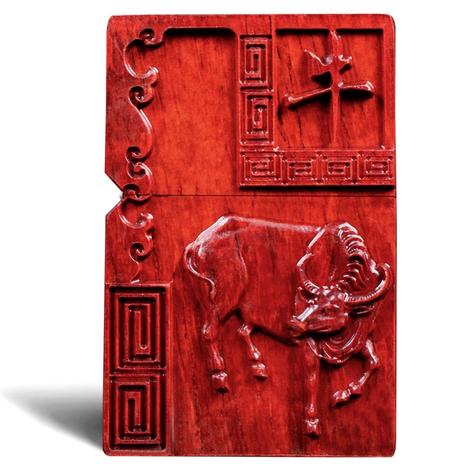 MEIDAI Natural Red Sandalwood Rosewood Carving Lighter，Replaceable for Zippo (Only Case), Compatible Insert Size 3.6cm * 1.2cm * 5cm，Lighter housing (Zodiac Bull)