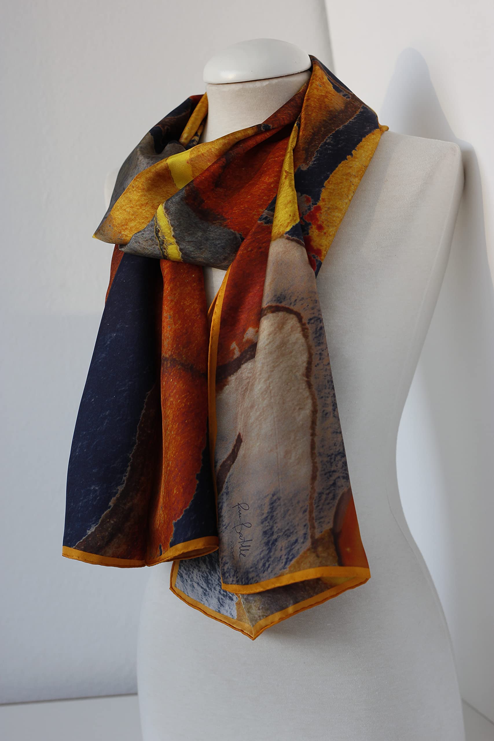 Seidentuch "Picasso Art" - Kunstvolles Design mit dicken Pinselstrichen