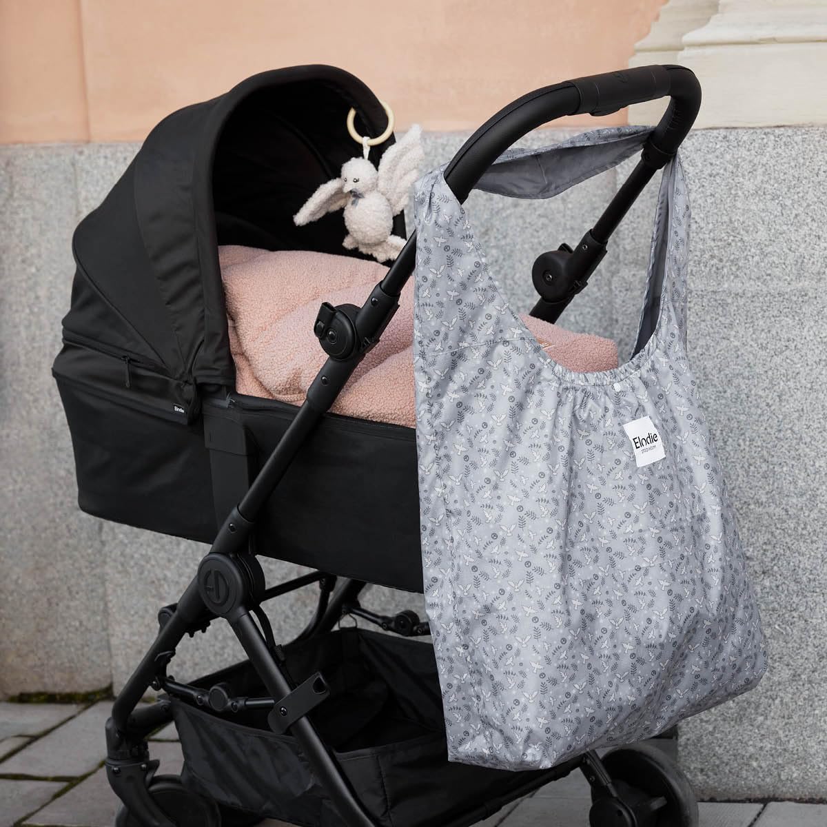 Elodie Details Universelle Fußsack für Kinderwagen Pink Bouclé