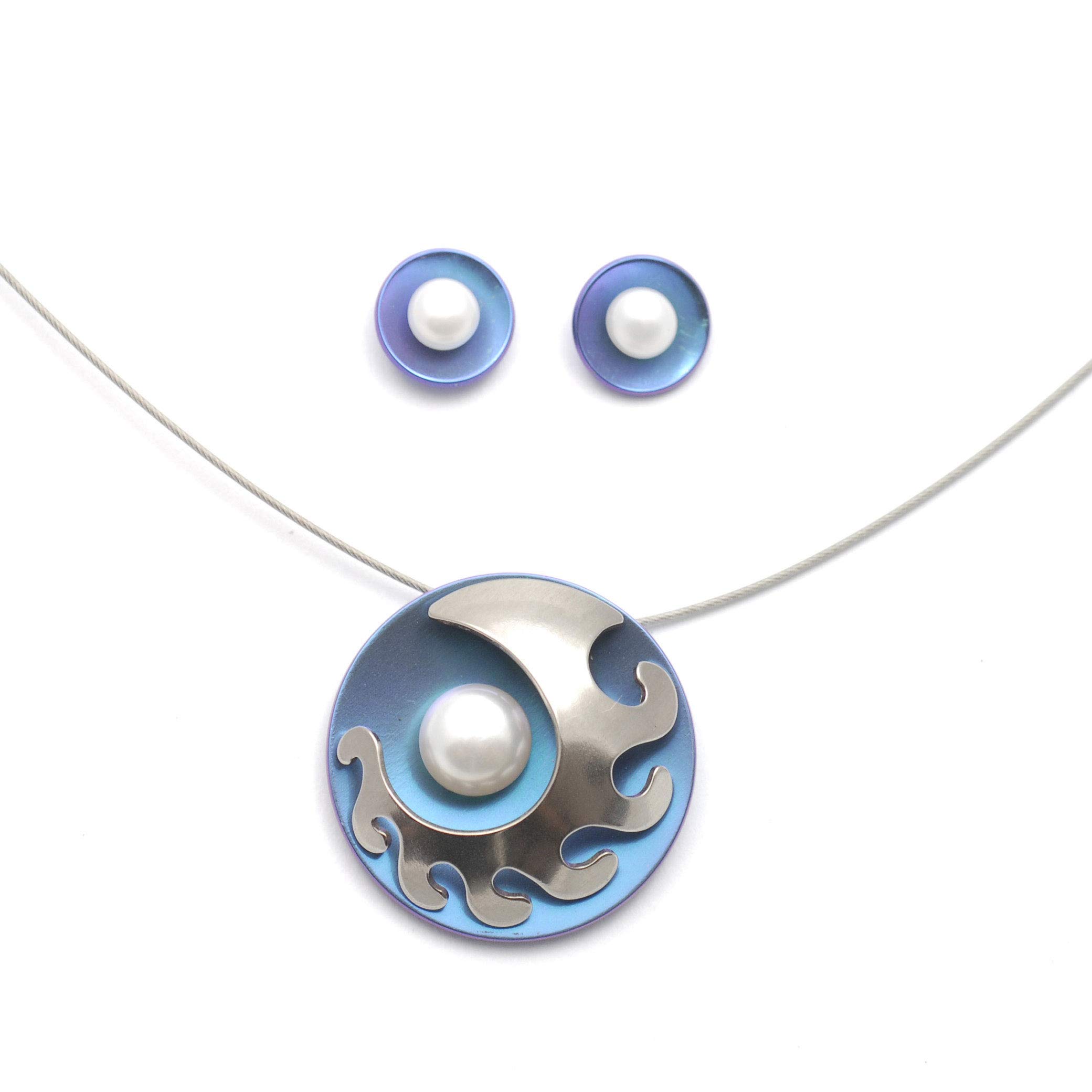 Titan Schmuck-Set. Absolut kein Risiko auf Allergien Handgefertigte Schmuckstücke. Lieferbar in verschiedenen Farben