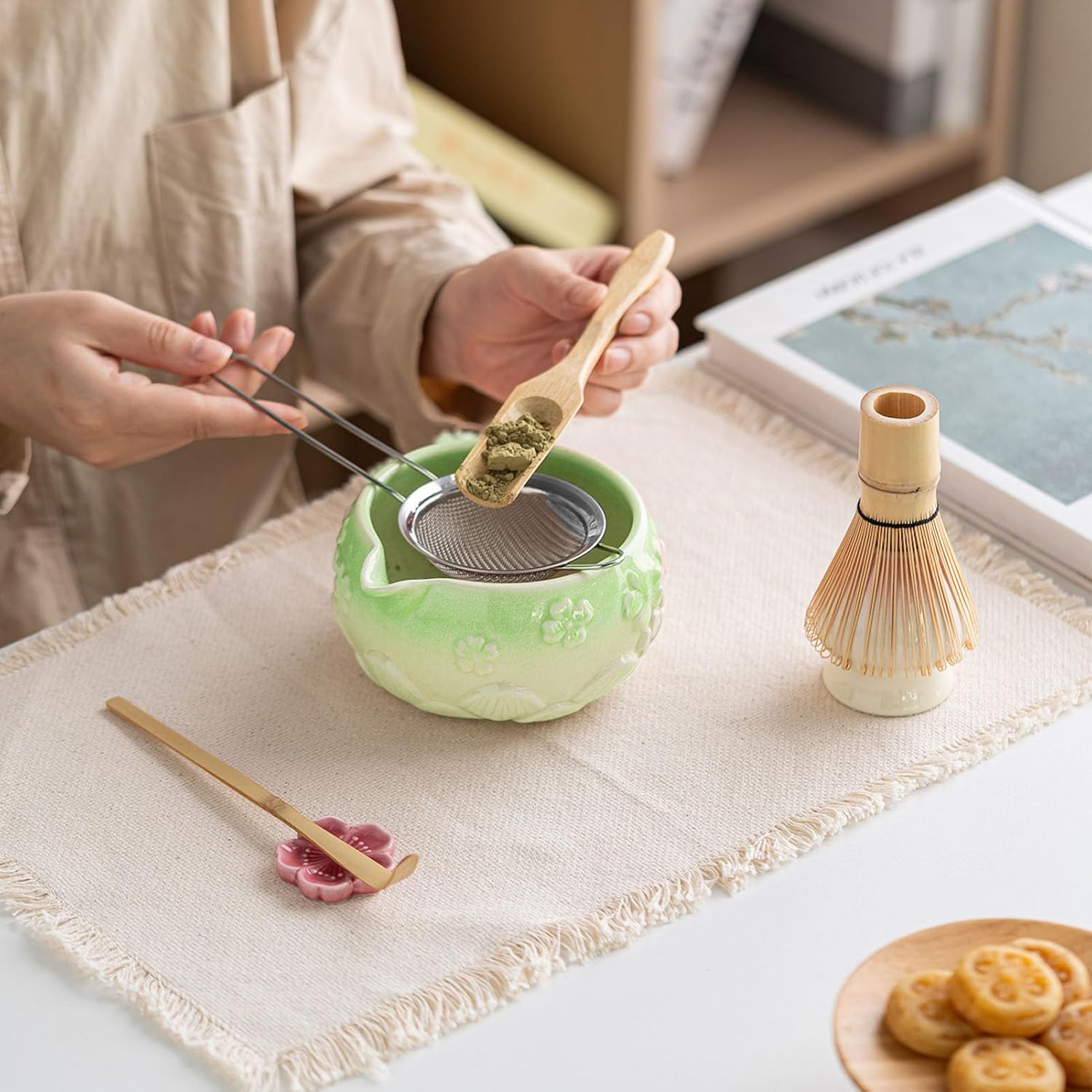 Yosoo Matcha Whisk Set, Elegant Ceramic Tea Ceremony Kit with Accessories for Traditional Japanese Tea Making, Smooth Pouring and Rich Texture, Raised Flower Design Bowl (Green)