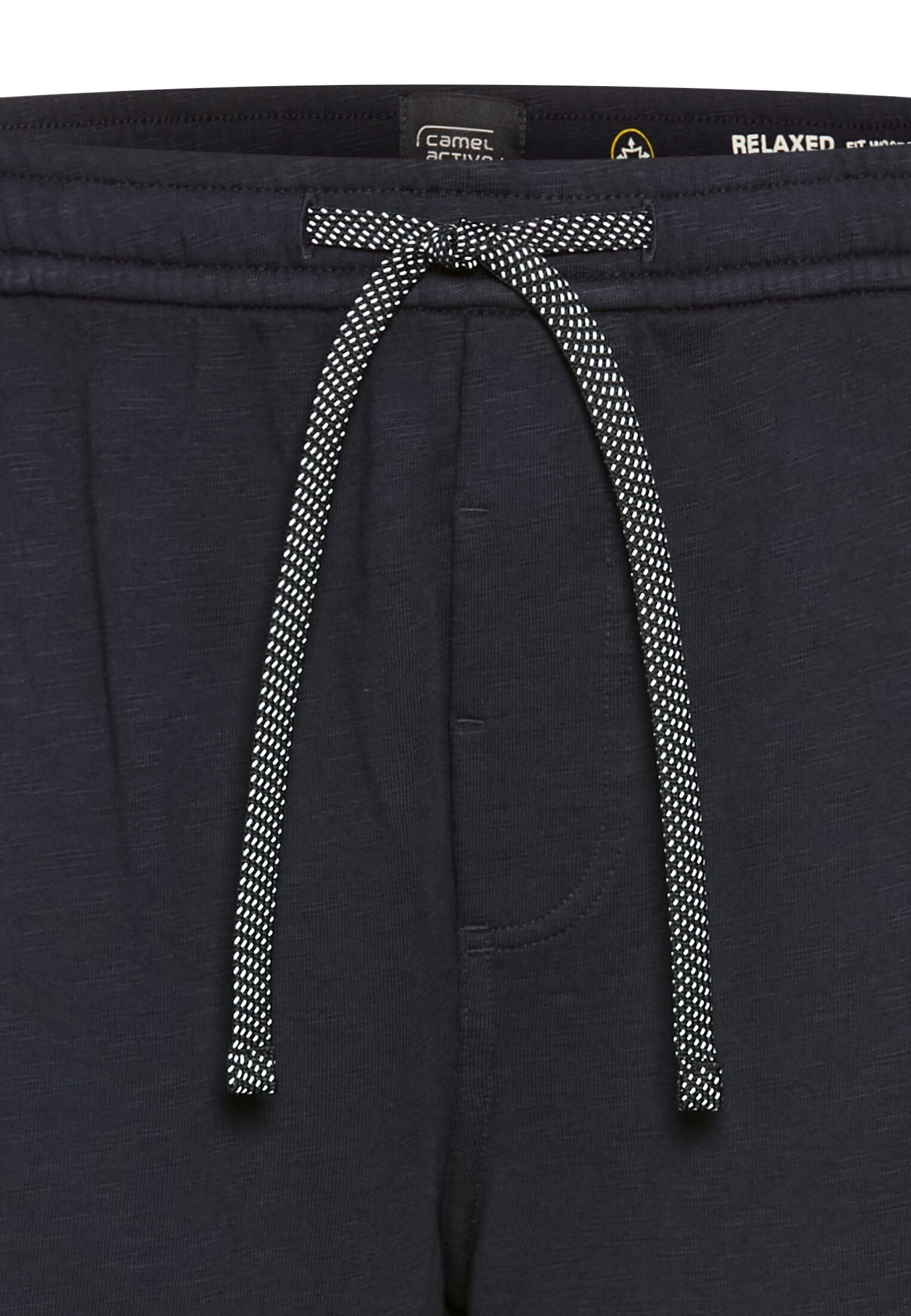 camel active Herren Sweatshorts mit Cargotaschen