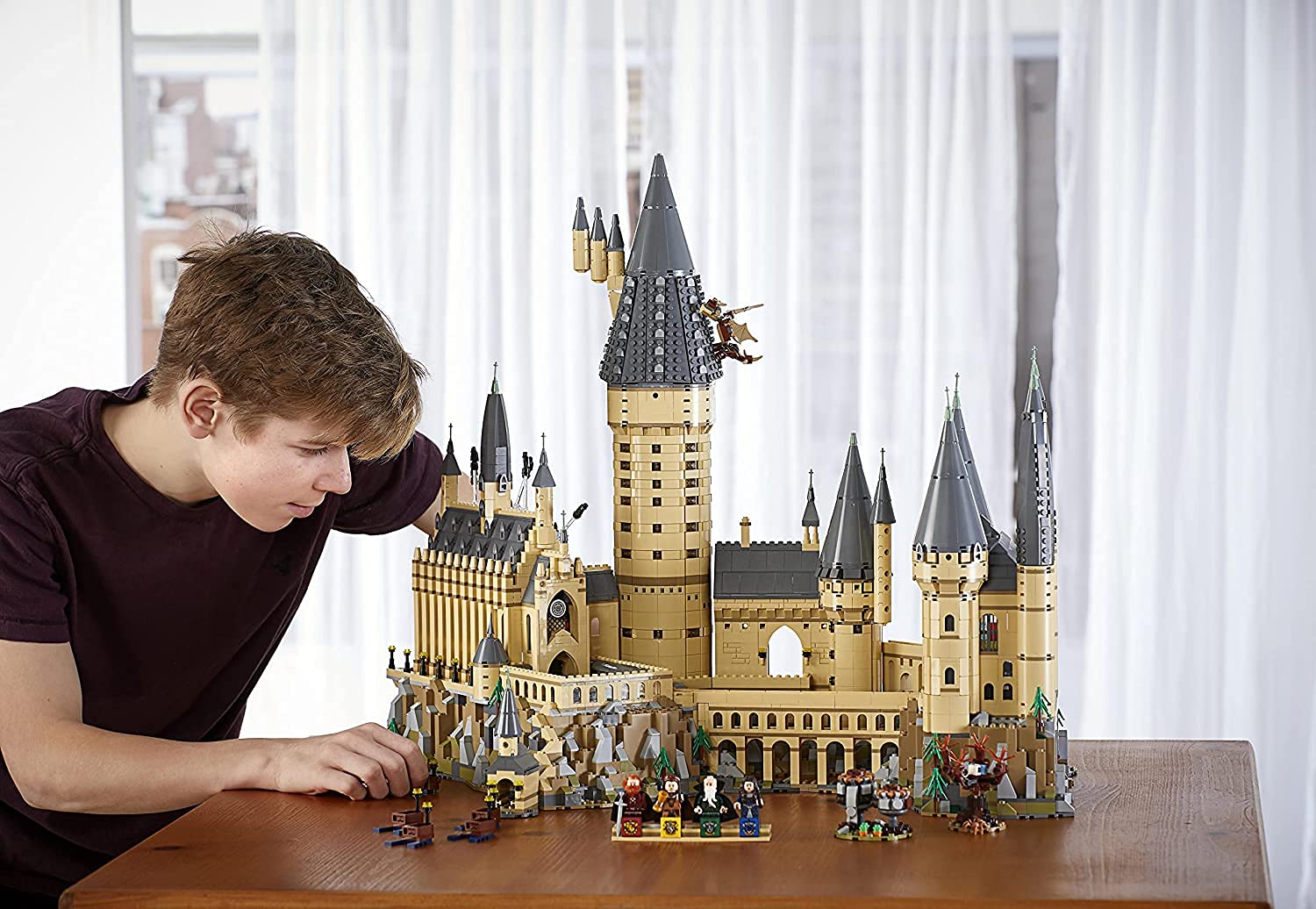 LEGO Harry Potter Zamek Hogwart 71043 | Model zamku, zestaw kolekcjonerski, prezent dla fana Harry’ego Pottera 16+, zestaw klocków konstrukcyjnych, 6020 elementów