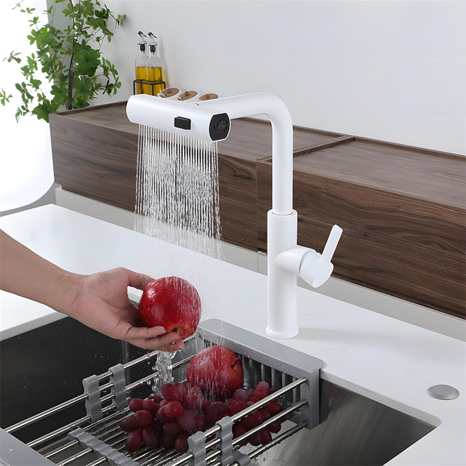 Fanjubei White Kitchen Draw-Out Waterfall Hot And Cold Water Faucet,
