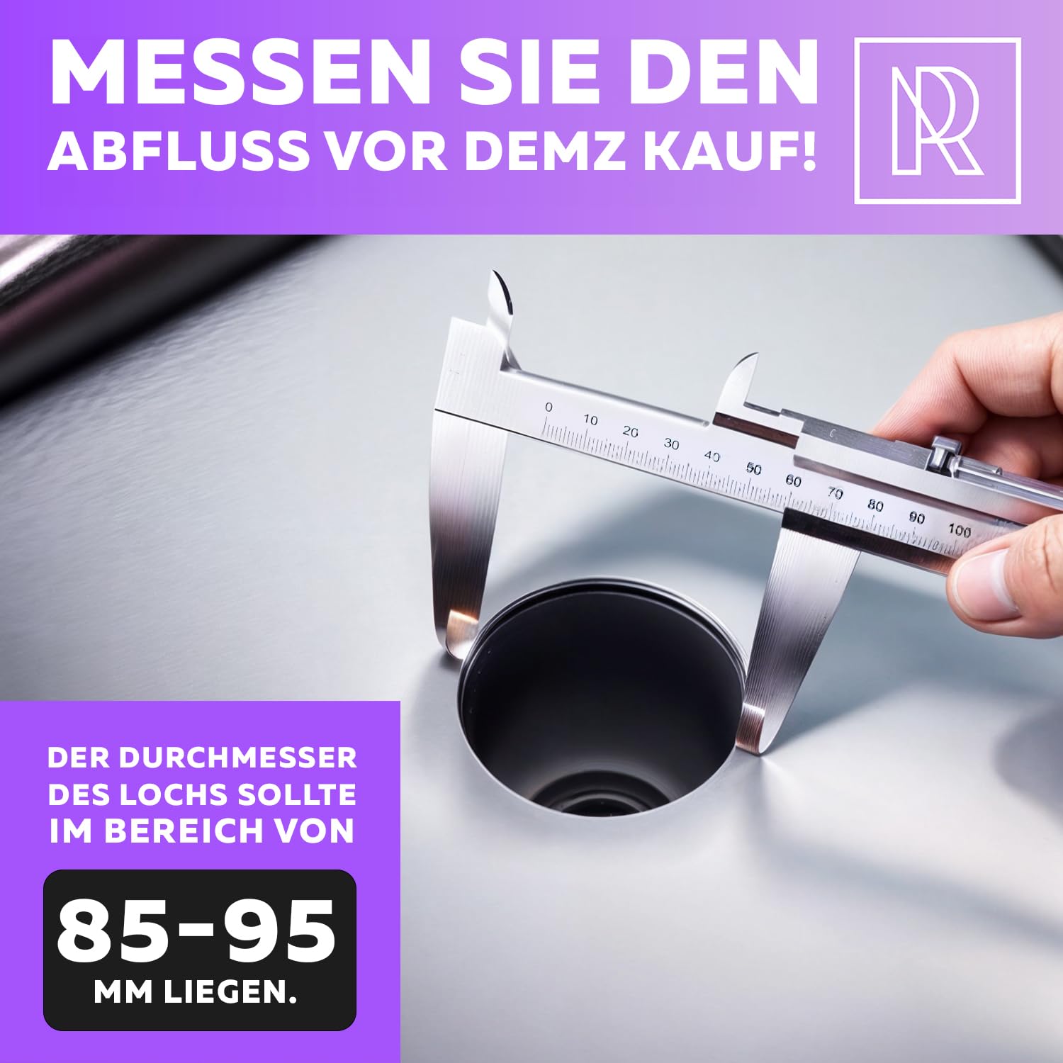 Bonde d'écoulement de cuisine avec bonde à tamis 114 mm (3 1/2") avec coude d'évacuation – 1 1/2" pour raccord de siphon