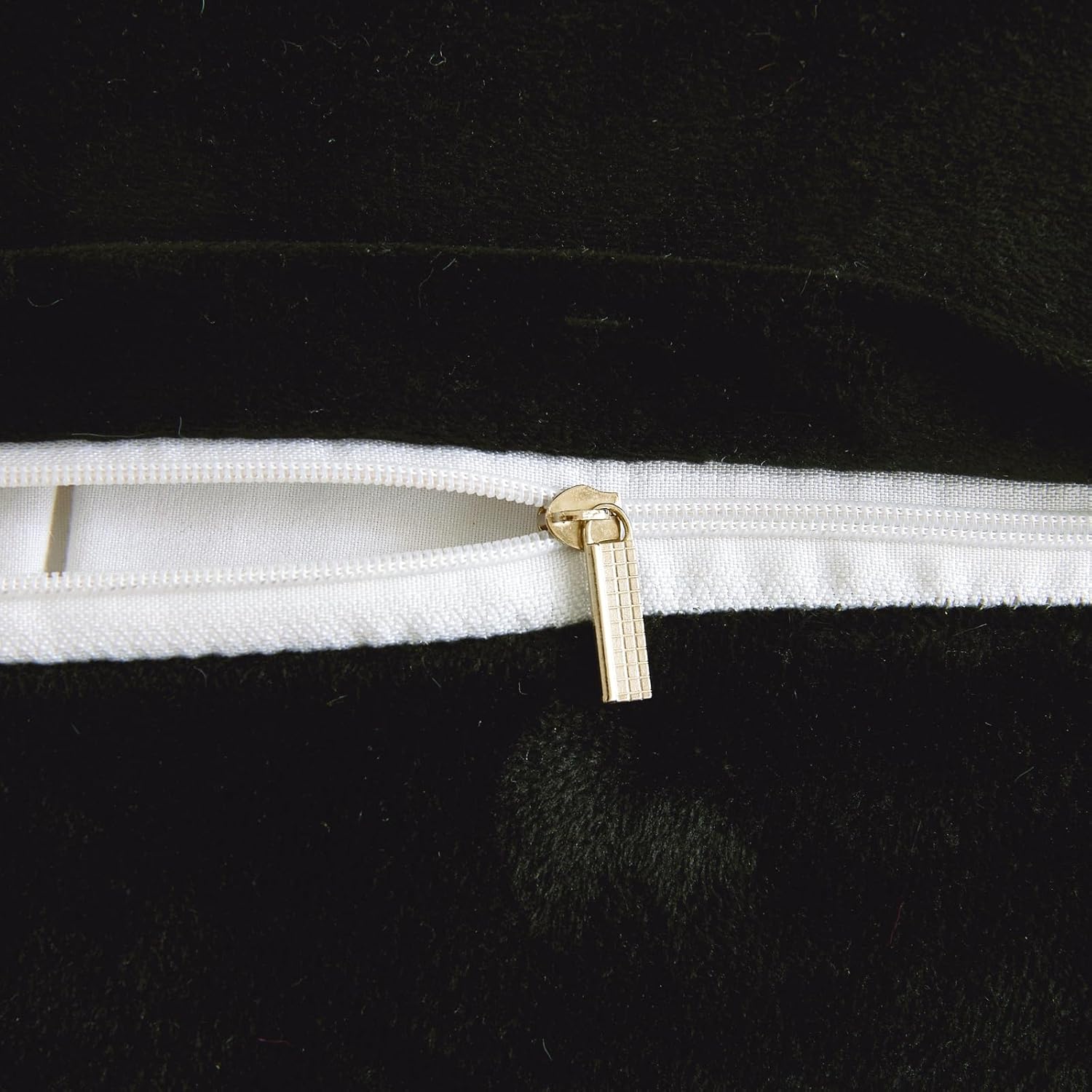 Plush Throw Pillow Covers Black 18"x18" Faux Fur Furry Cushion Covers Shaggy Fuzzy Fluffy Pillow Cases Decorative Pillow Shams with Zipper Set of 2 for Sofa Living Room Bedroom Interior - Image 8