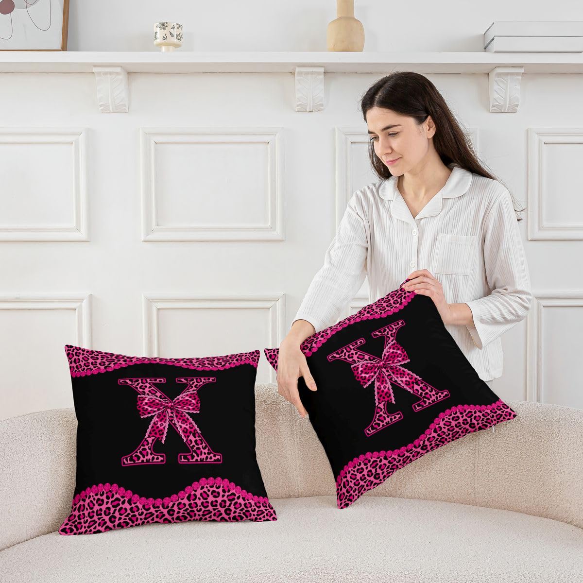 Loussiesd Juego de 4 fundas de cojín cuadradas con diseño de lazo de guepardo de 50 x 50 cm, fundas de cojín cuadradas con inicial en X, funda de cojín para sofá, decoración de dormitorio