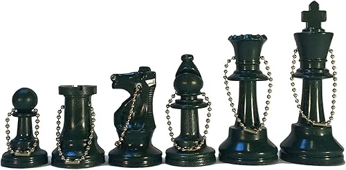 WE Games Juego de 17 llaveros a granel, 17 piezas de ajedrez de plástico verde militar con cadena, llavero, lindos accesorios de llavero, llavero