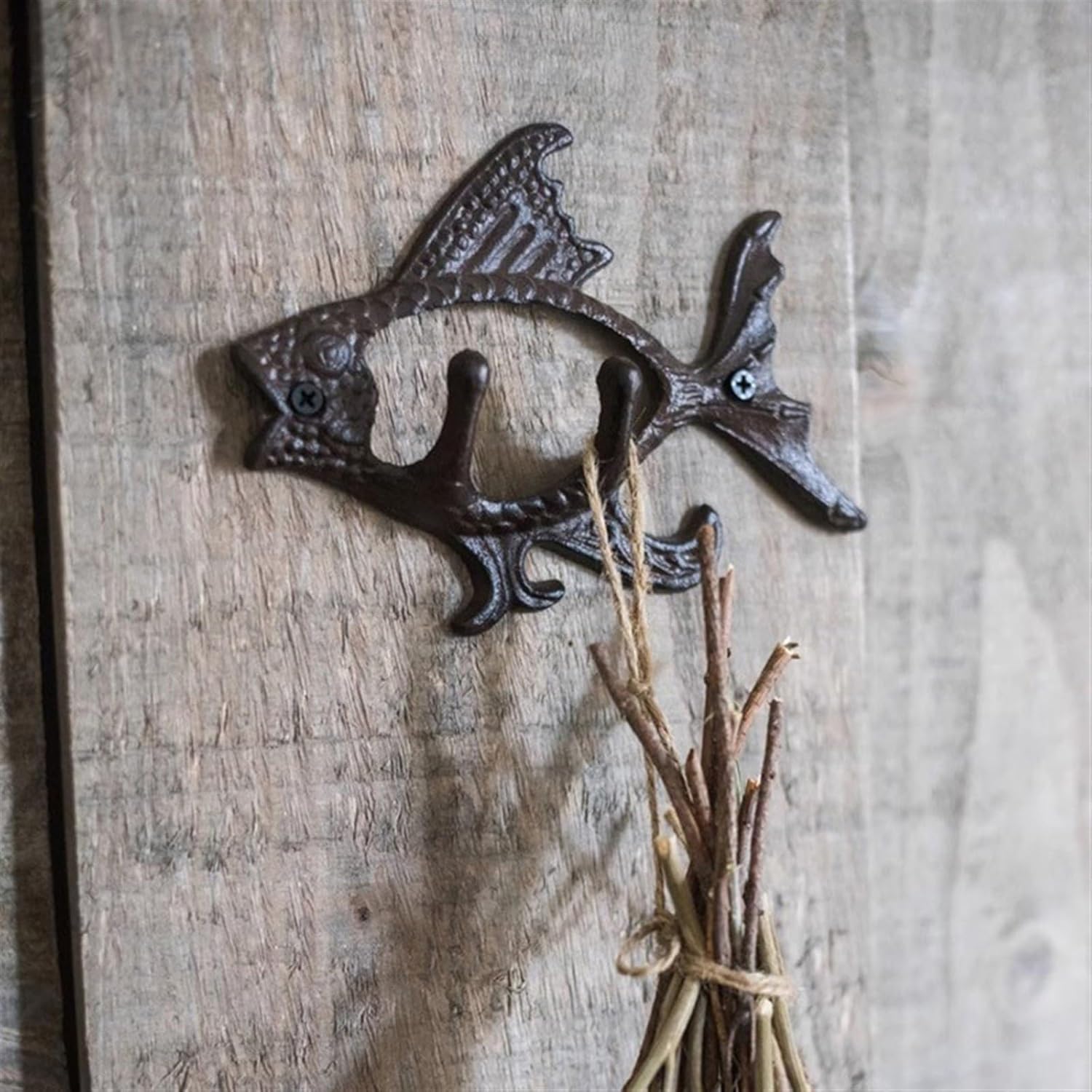 Decorative Hook Cast Iron Flying Fish Hook, Garden Outdoor Wall Decoration, Personalized Country Storage