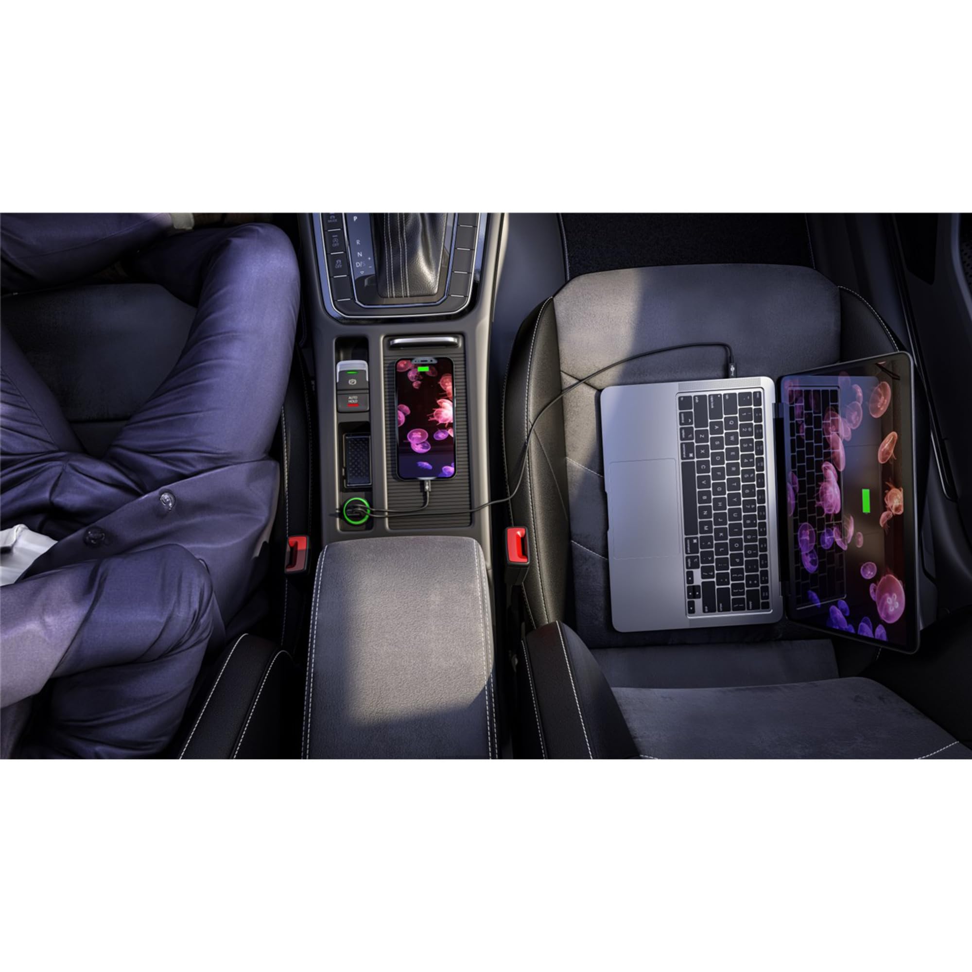 Goobay 61739 - Caricabatteria da auto Dual USB, ricarica rapida, USB 3.0 e USB-C/adattatore accendisigari per auto con erogazione di potenza 45 W a 12-24 V