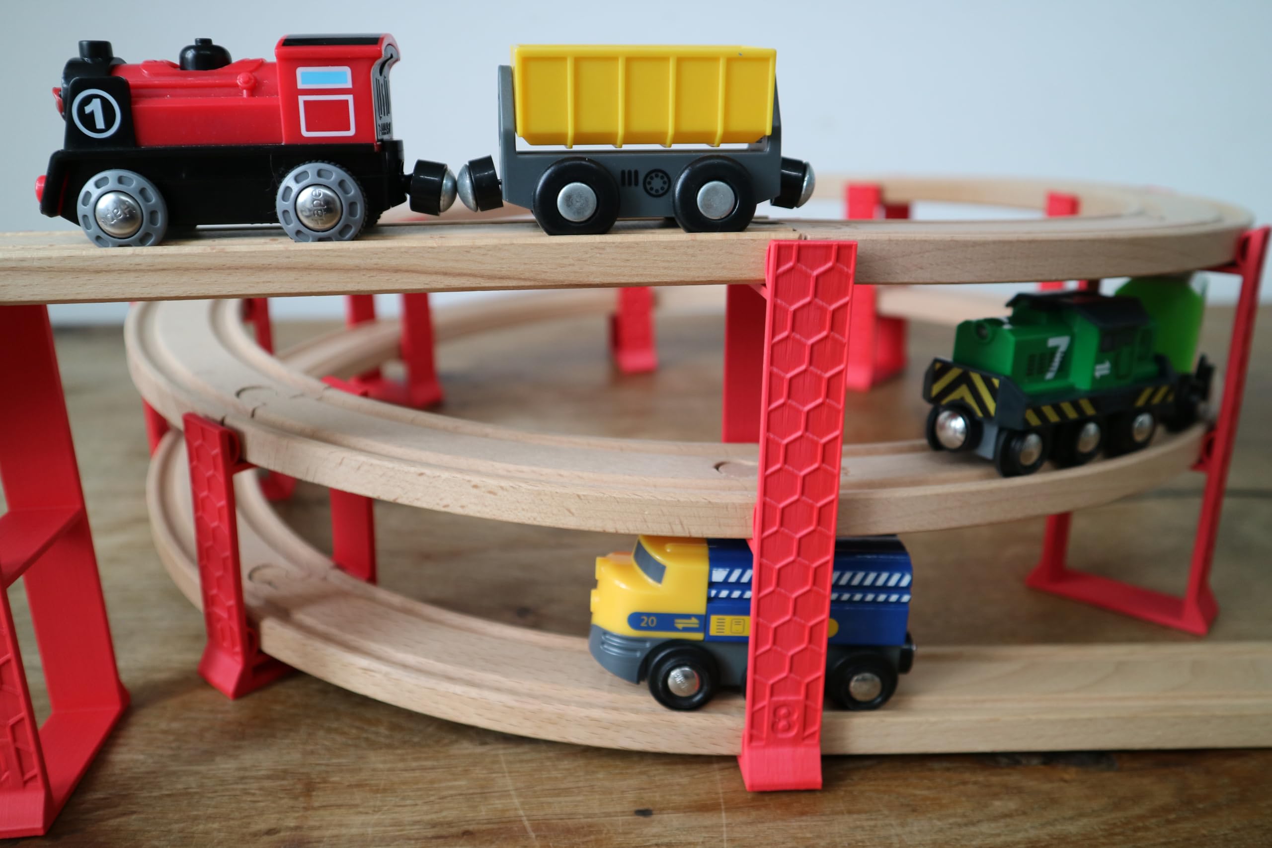 missing piece - Pont en spirale à 3 niveaux pour les chemins de fer en bois