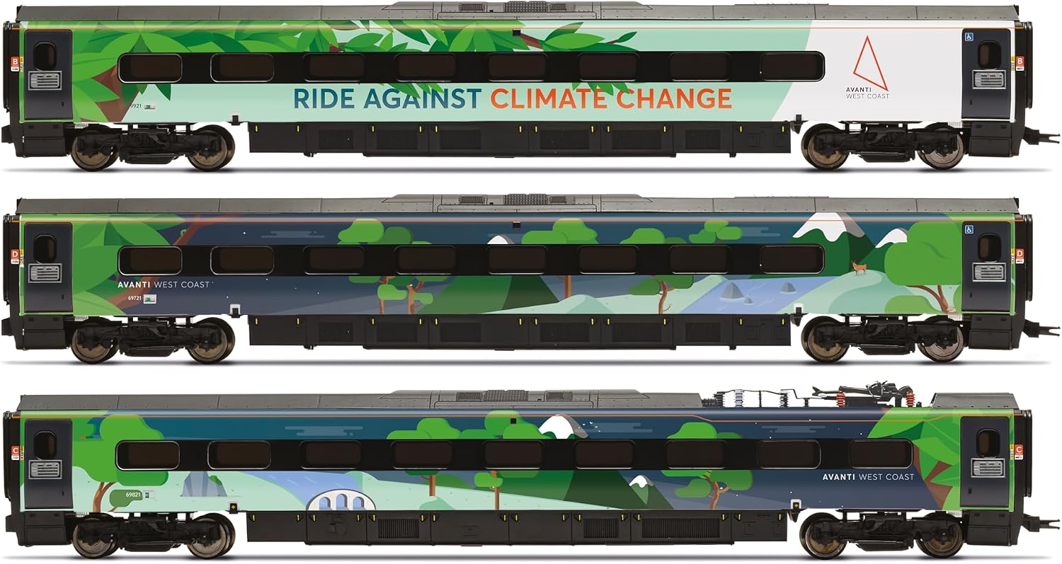 Hornby R40483 Avanti West Coast Class 390 Climate change livery Coach pack 3 69721 + 69821 + 69921, Green