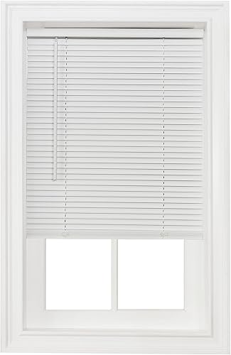 Anochecer Collection - Mini persiana de vinilo sin cordones de 1 pulgada para oscurecer la habitación, color blanco perla, 31 pulgadas x 64 pulgadas