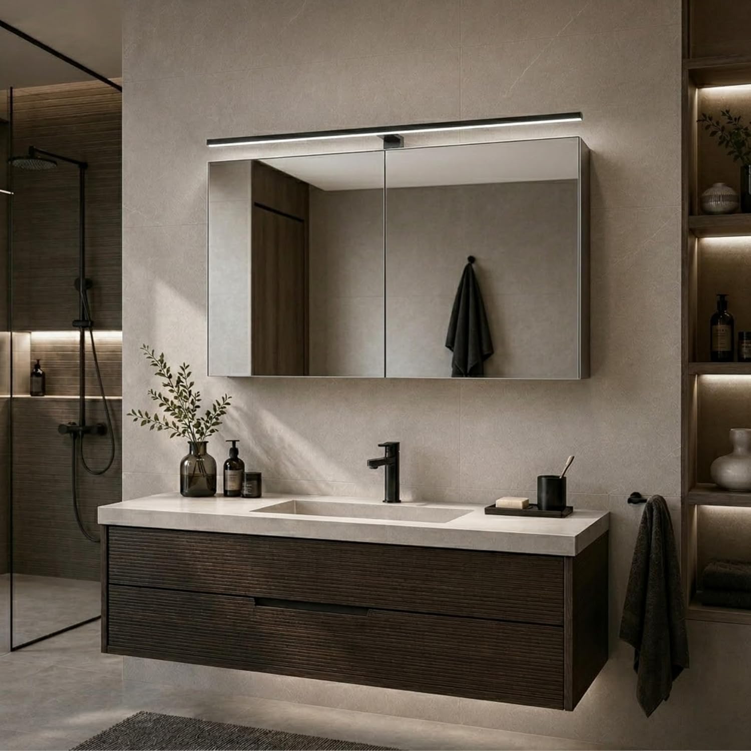 kalb LED Badleuchte Running Light 100 cm IP44 Spiegelleuchte mit Lichtlauf Effekt, 230V Badezimmerlampe für Wand oder Spiegelschrank, Schwarz/Chrom, 3000K/4000K (Schwarz, Neutralweiß)