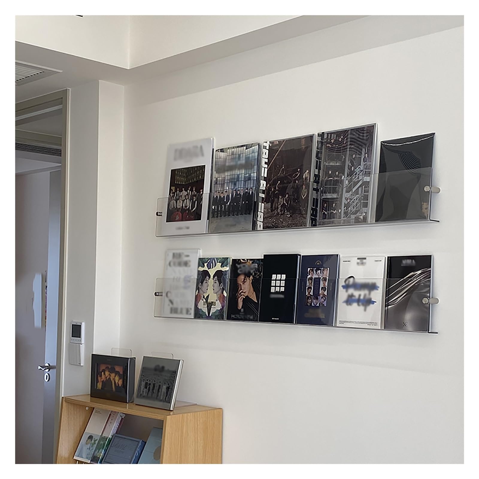Présentoir à brochures, Magazine Mural en Acrylique Transparent, présentoir à brochures, 1/3/2 Paquets, Lot de 4, étagère Suspendue Transparente pour journaux, dépliants d'information, étagè