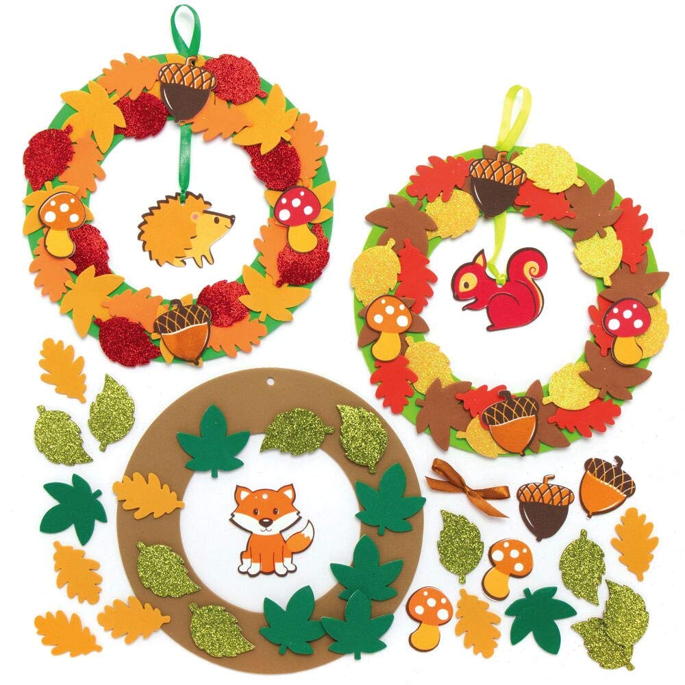 Baker Ross AX281 Autumn Wreath Kits - Pack of 3, Kids Wreath Ring to Design and Decorate, Ideal Autumn Arts and Crafts Projects, Great for School and Craft Group Activities